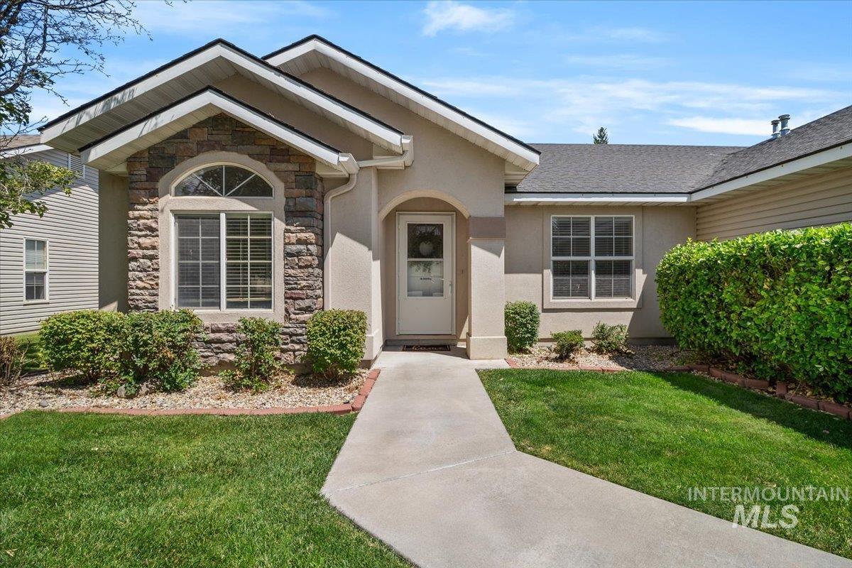 2032 Talus Loop, Twin Falls, Idaho 83301, 3 Bedrooms, 2 Bathrooms, Residential For Sale, Price $420,000, 98991768