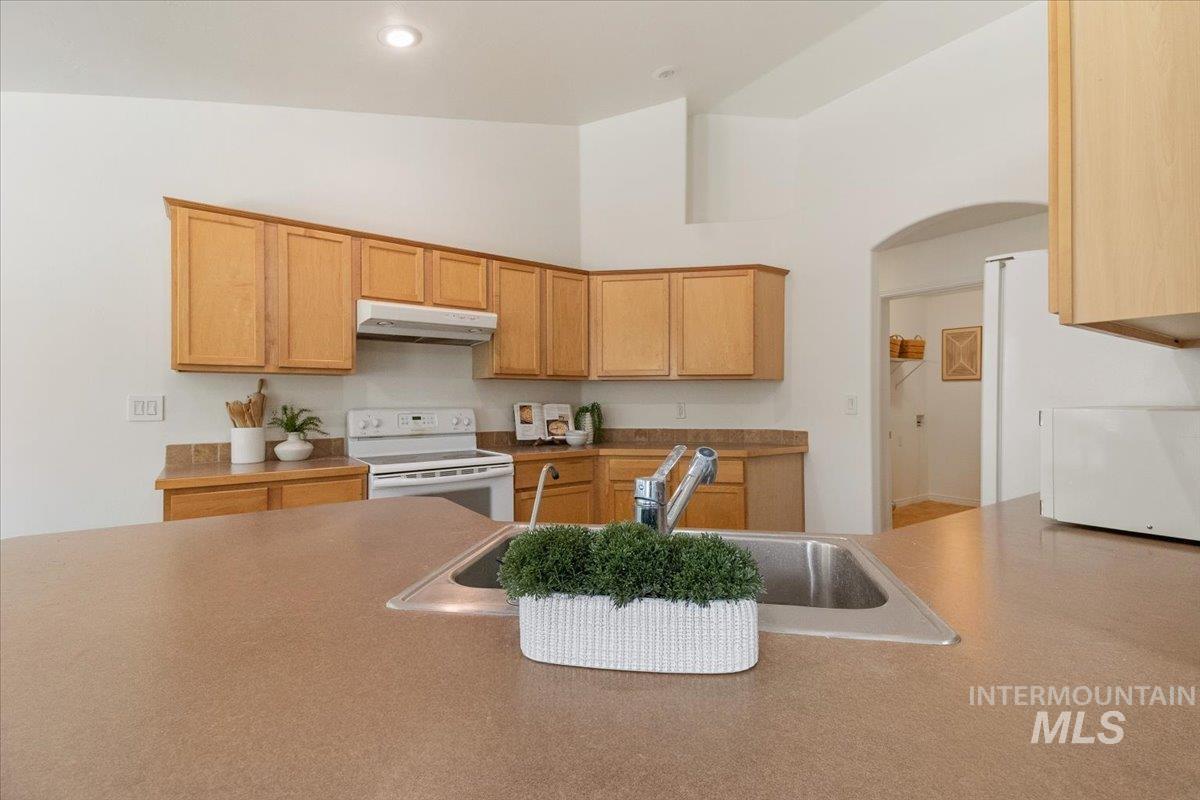 2032 Talus Loop, Twin Falls, Idaho 83301, 3 Bedrooms, 2 Bathrooms, Residential For Sale, Price $420,000, 98991768