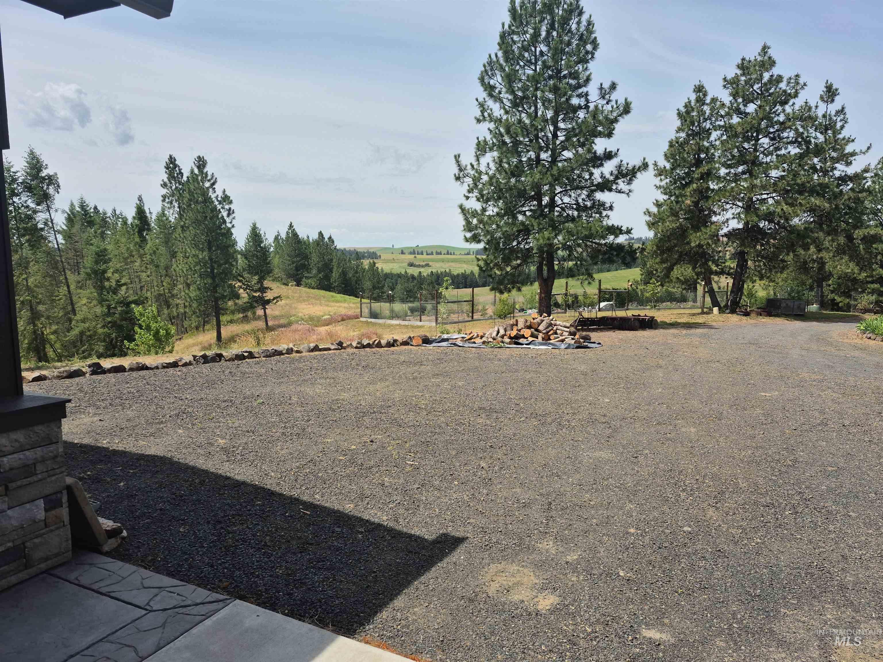 1044 Clemenhagen Rd, Deary, Idaho 83823, 2 Bedrooms, 2 Bathrooms, Residential For Sale, Price $1,300,000,MLS 98991770