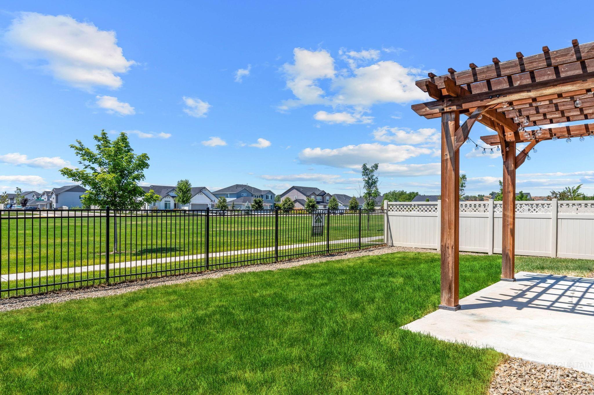 2265 N Cold Creek Ave, Star, Idaho 83669, 3 Bedrooms, 2 Bathrooms, Residential For Sale, Price $509,900, 98991772