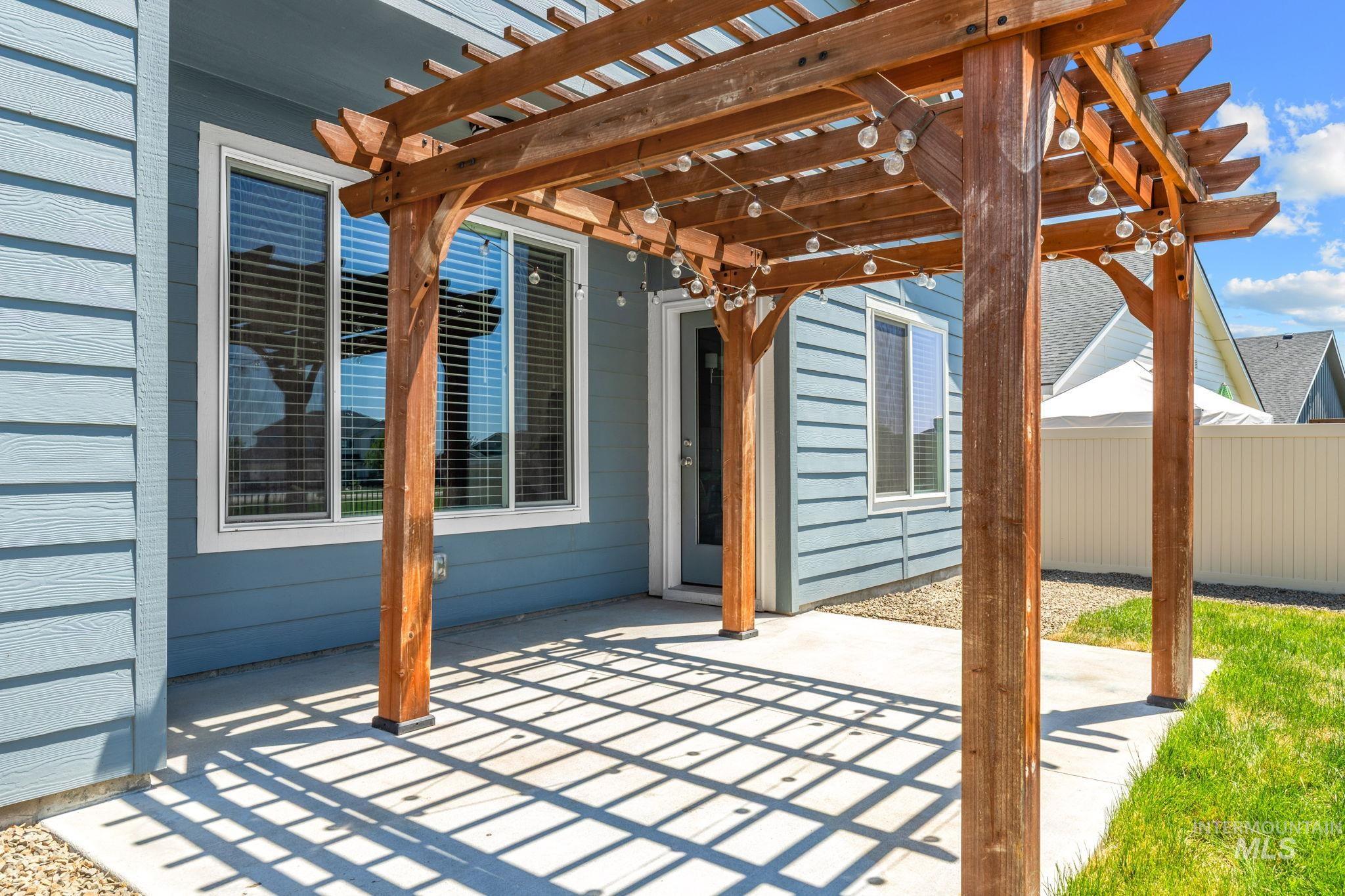 2265 N Cold Creek Ave, Star, Idaho 83669, 3 Bedrooms, 2 Bathrooms, Residential For Sale, Price $509,900, 98991772