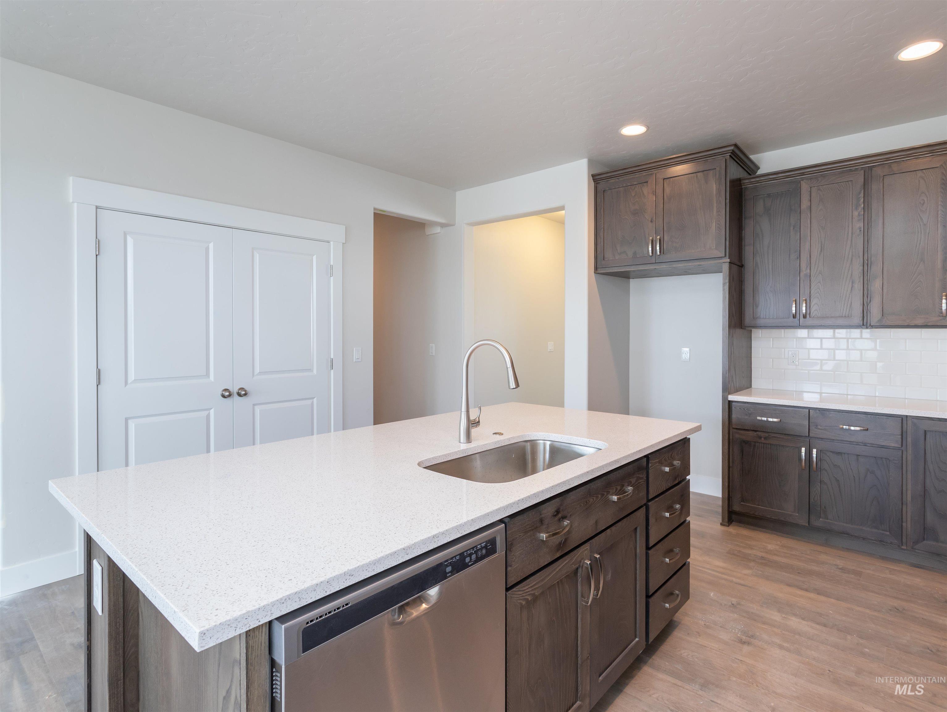 797 Trillium St, Middleton, Idaho 83644, 3 Bedrooms, 2 Bathrooms, Residential For Sale, Price $398,995, 98991774