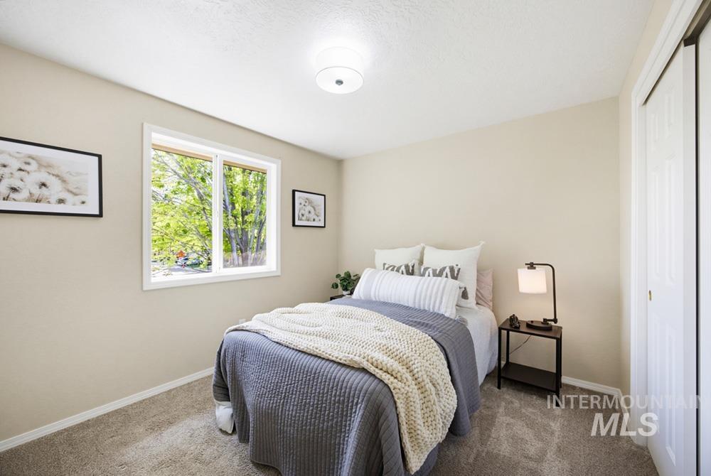 6925 W Stratton St, Boise, Idaho 83704, 3 Bedrooms, 2.5 Bathrooms, Residential For Sale, Price $478,000, 98991777