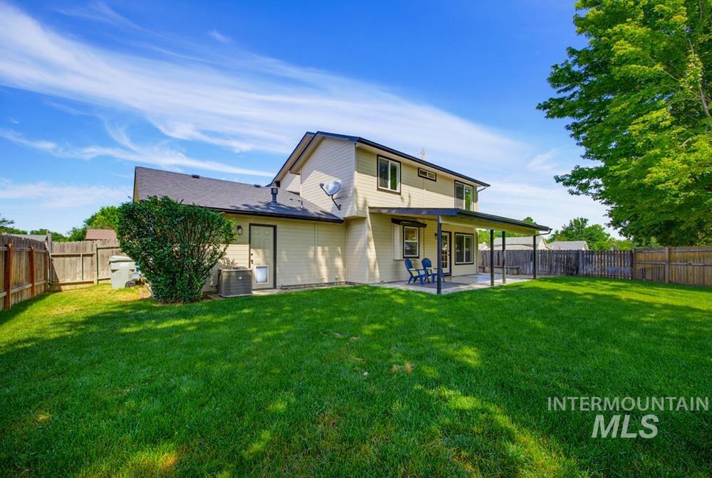 6925 W Stratton St, Boise, Idaho 83704, 3 Bedrooms, 2.5 Bathrooms, Residential For Sale, Price $478,000, 98991777