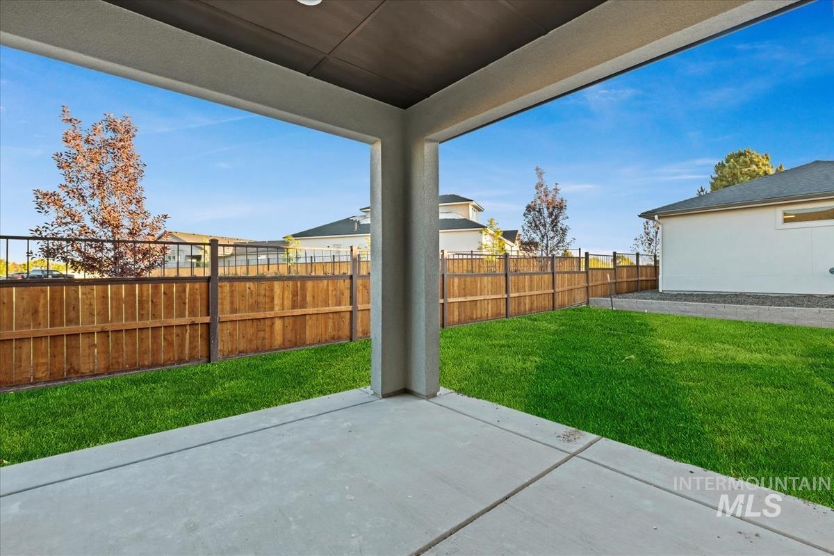 11141 S Corballis Ln, Kuna, Idaho 83634, 3 Bedrooms, 2 Bathrooms, Residential For Sale, Price $484,880, 98991778