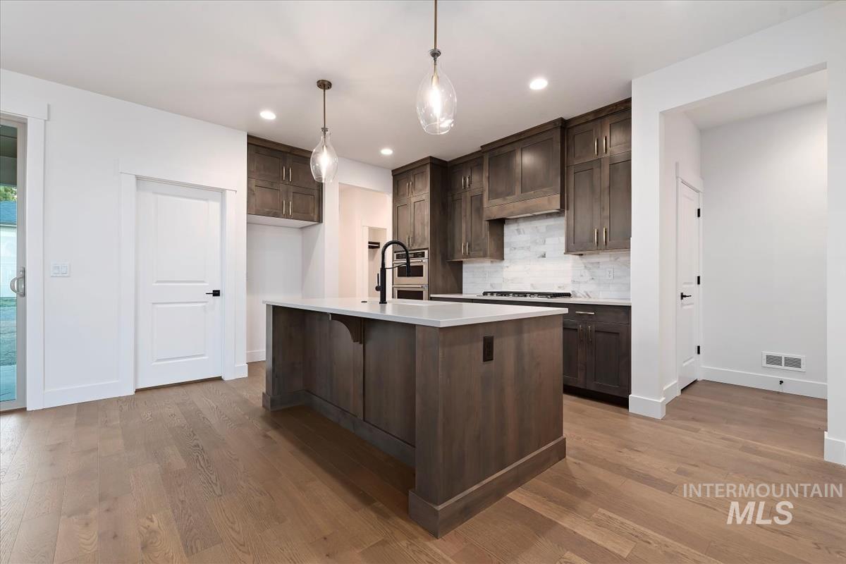 11141 S Corballis Ln, Kuna, Idaho 83634, 3 Bedrooms, 2 Bathrooms, Residential For Sale, Price $484,880, 98991778