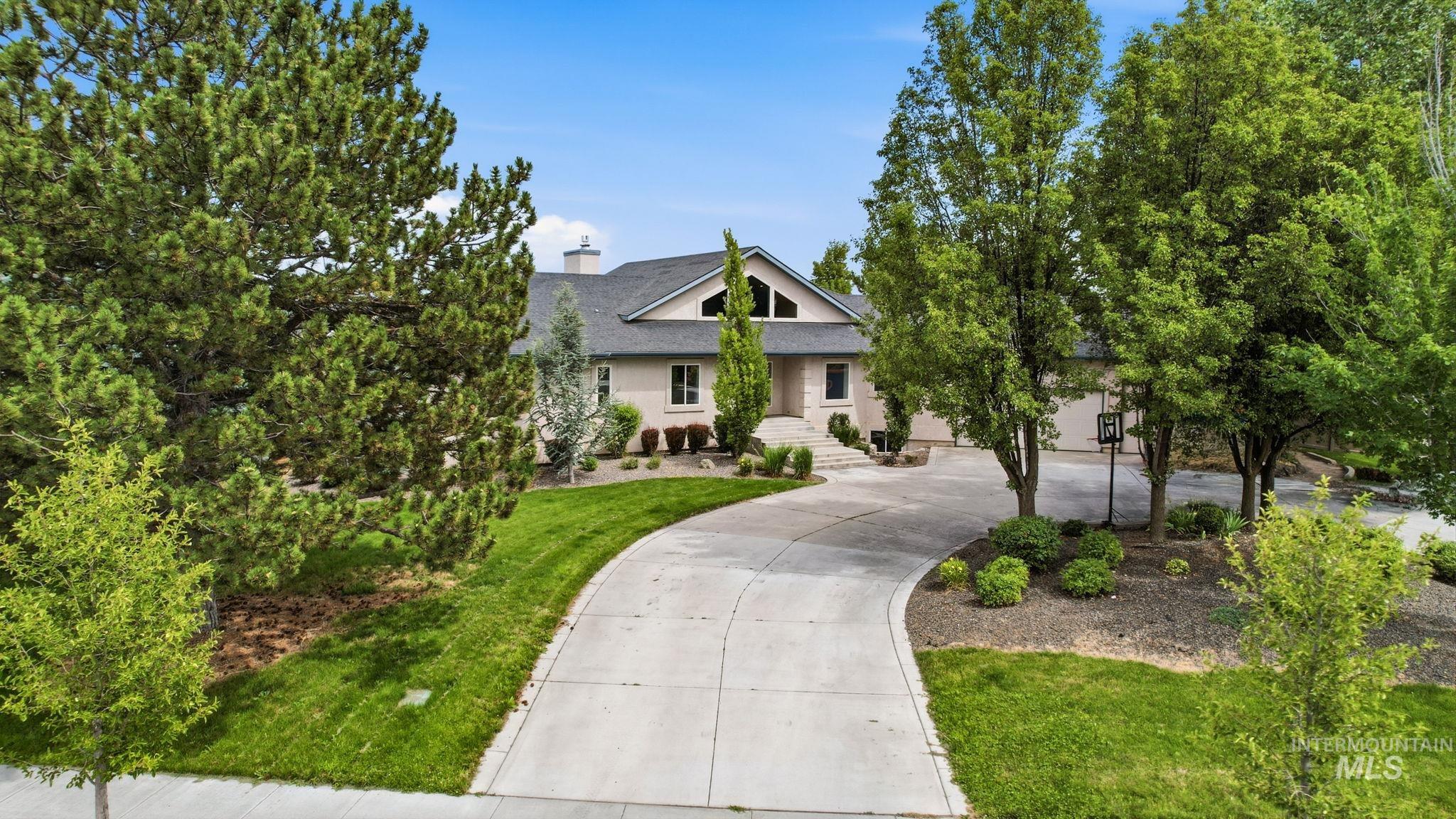 11601 W Campanula Dr, Star, Idaho 83669, 6 Bedrooms, 4 Bathrooms, Residential For Sale, Price $1,049,000,MLS 98991779