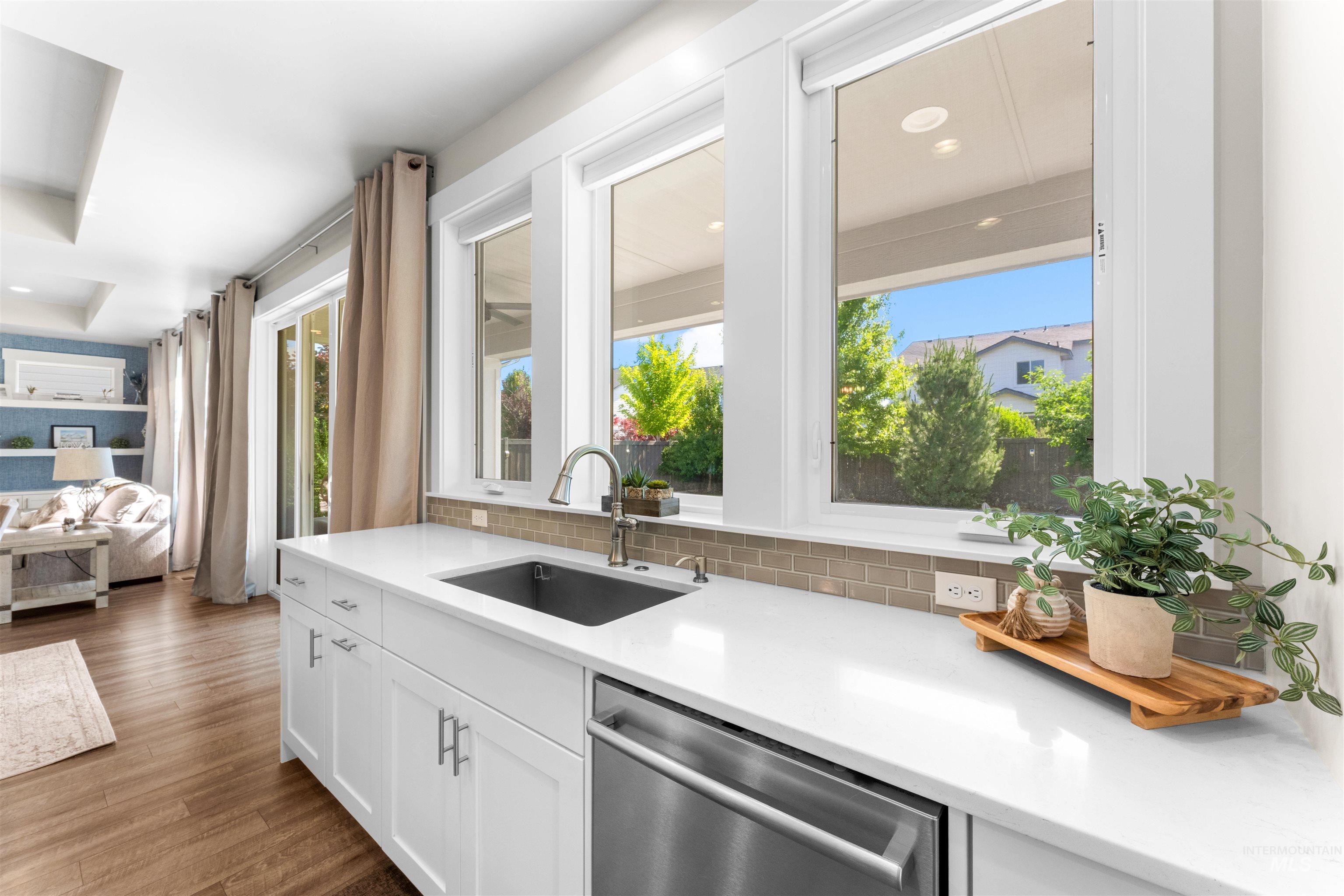 5898 S Ashcroft Way, Meridian, Idaho 83642, 5 Bedrooms, 4 Bathrooms, Residential For Sale, Price $879,900, 98991780