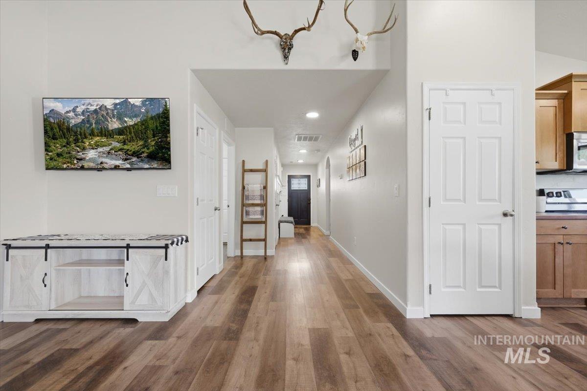 4340 E Elk River St, Nampa, Idaho 83686, 3 Bedrooms, 2 Bathrooms, Residential For Sale, Price $415,500, 98991782