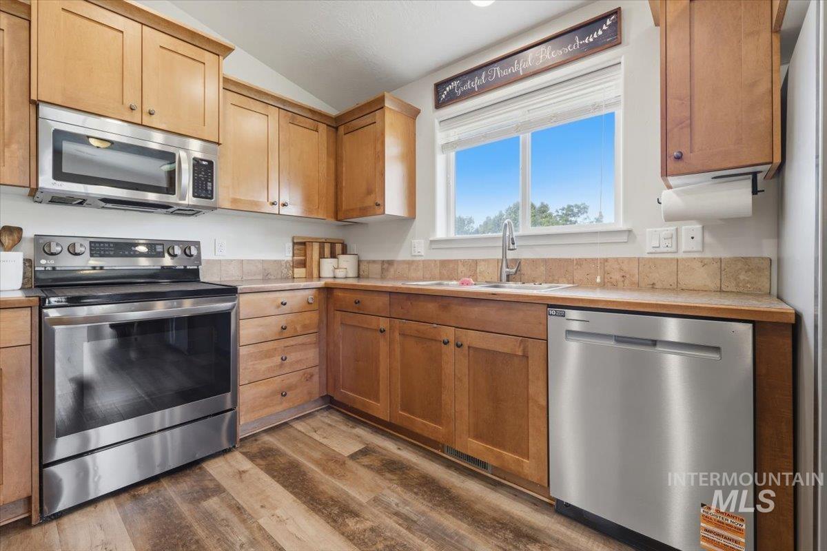4340 E Elk River St, Nampa, Idaho 83686, 3 Bedrooms, 2 Bathrooms, Residential For Sale, Price $415,500, 98991782