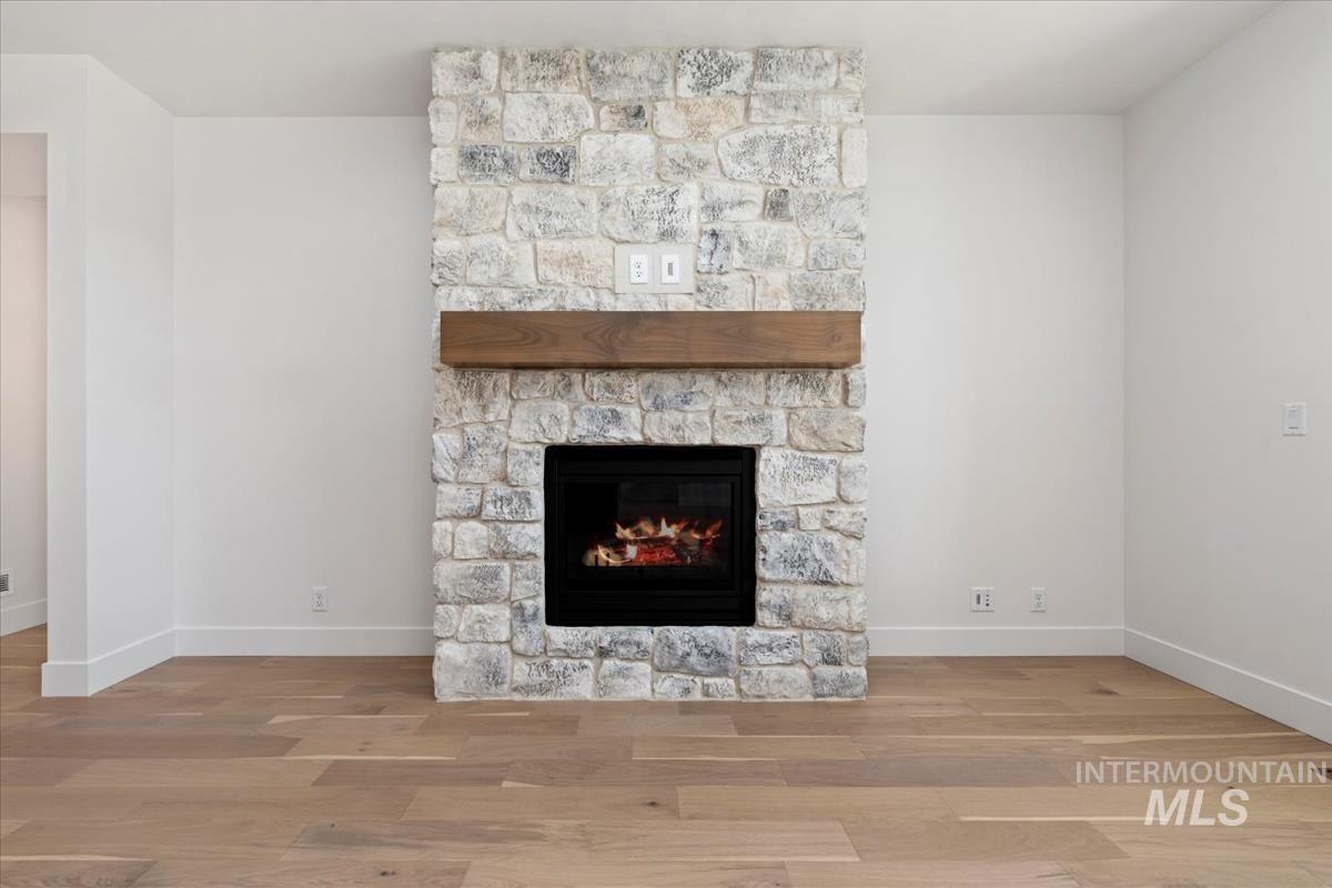 11135 S Corballis Ln, Kuna, Idaho 83634, 3 Bedrooms, 3 Bathrooms, Residential For Sale, Price $749,880, 98991783
