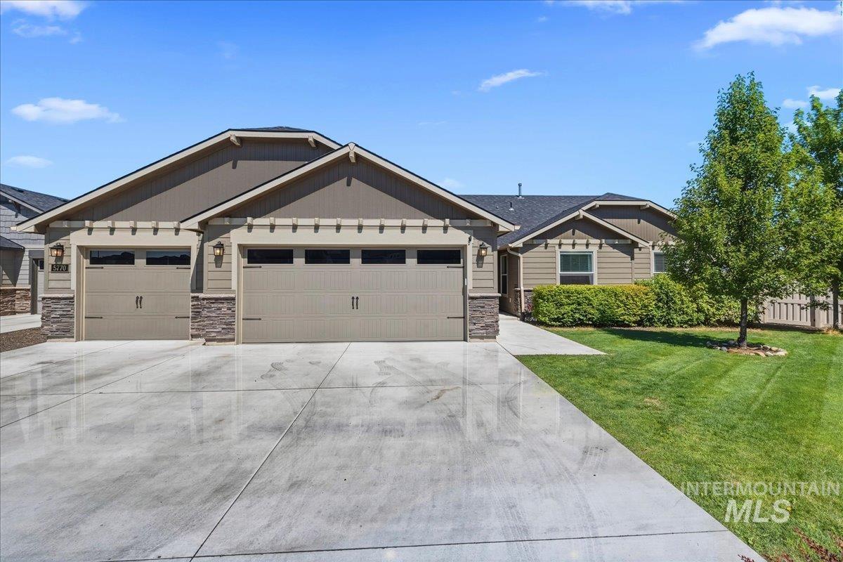 5770 E Walbrook St, Nampa, Idaho 83687, 4 Bedrooms, 2 Bathrooms, Residential For Sale, Price $519,900, 98991784