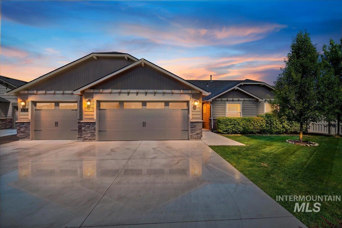 5770 E Walbrook St, Nampa, Idaho 83687, 4 Bedrooms, 2 Bathrooms, Residential For Sale, Price $519,900, 98991784