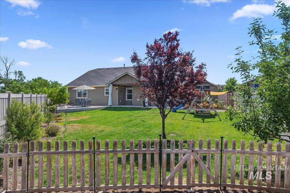 5770 E Walbrook St, Nampa, Idaho 83687, 4 Bedrooms, 2 Bathrooms, Residential For Sale, Price $519,900, 98991784