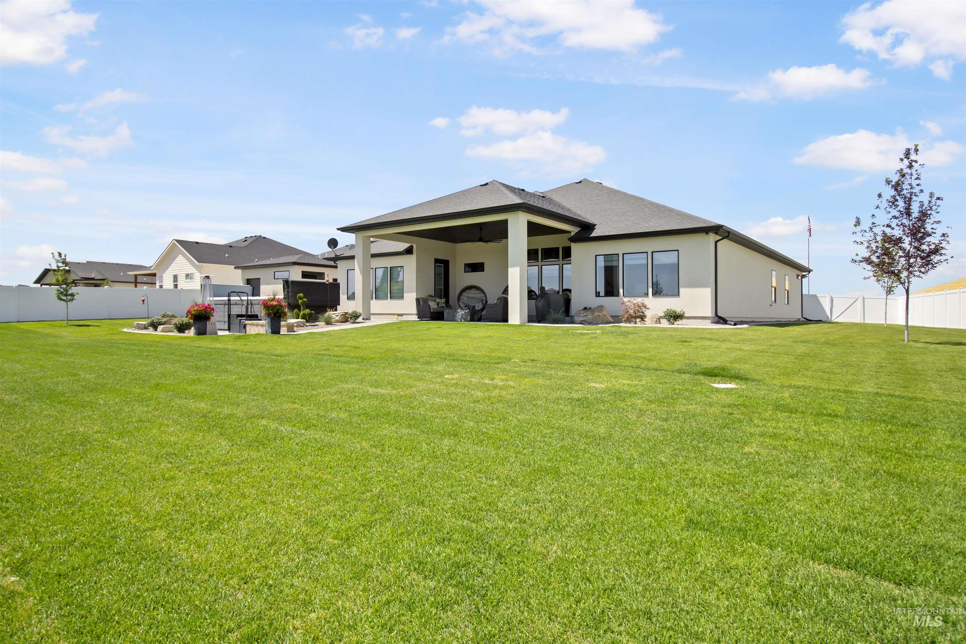 3686 E 3735 N, Kimberly, Idaho 83341, 3 Bedrooms, 2.5 Bathrooms, Residential For Sale, Price $1,199,000,MLS 98991785