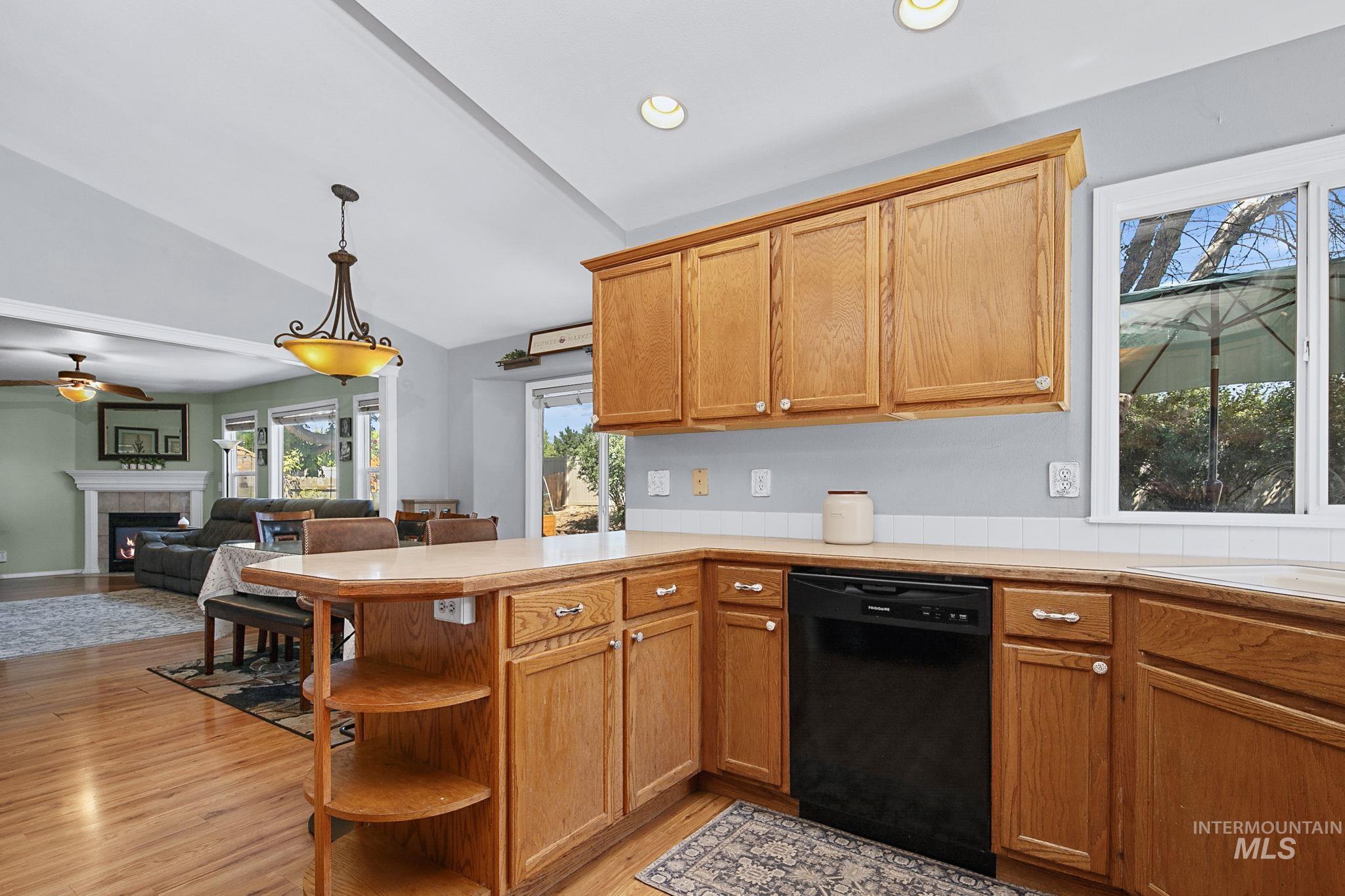 1518 E Ringneck Dr, Meridian, Idaho 83646, 4 Bedrooms, 3 Bathrooms, Residential For Sale, Price $479,900, 98991788