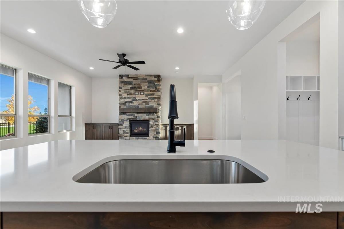 11127 S Corballis Ln, Kuna, Idaho 83634, 3 Bedrooms, 3 Bathrooms, Residential For Sale, Price $774,880, 98991789