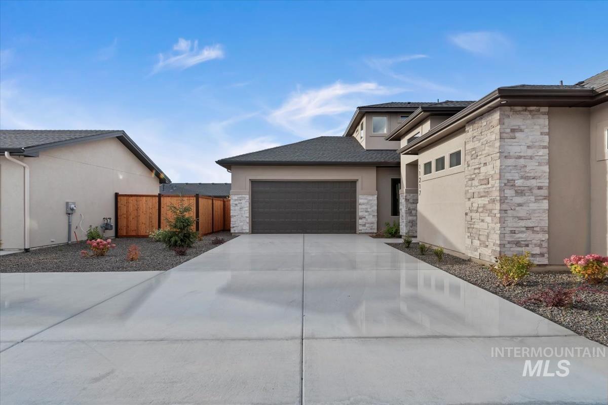 11127 S Corballis Ln, Kuna, Idaho 83634, 3 Bedrooms, 3 Bathrooms, Residential For Sale, Price $774,880, 98991789