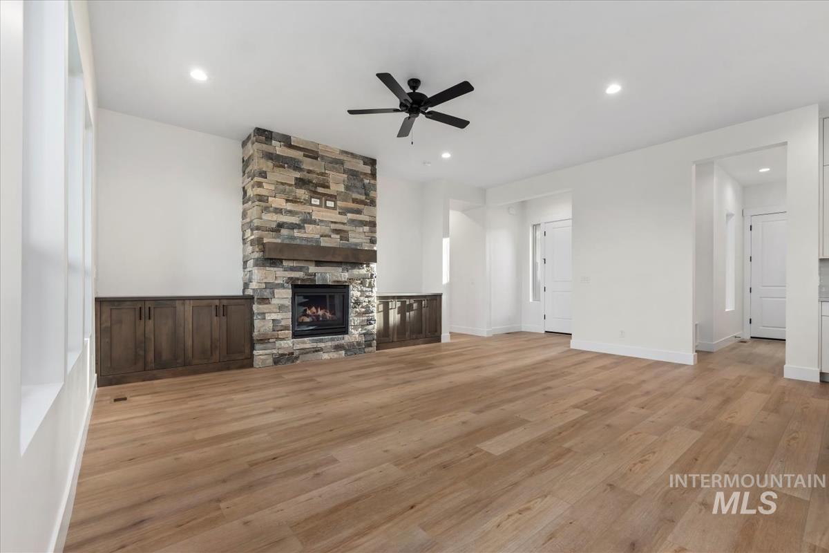 11127 S Corballis Ln, Kuna, Idaho 83634, 3 Bedrooms, 3 Bathrooms, Residential For Sale, Price $774,880, 98991789