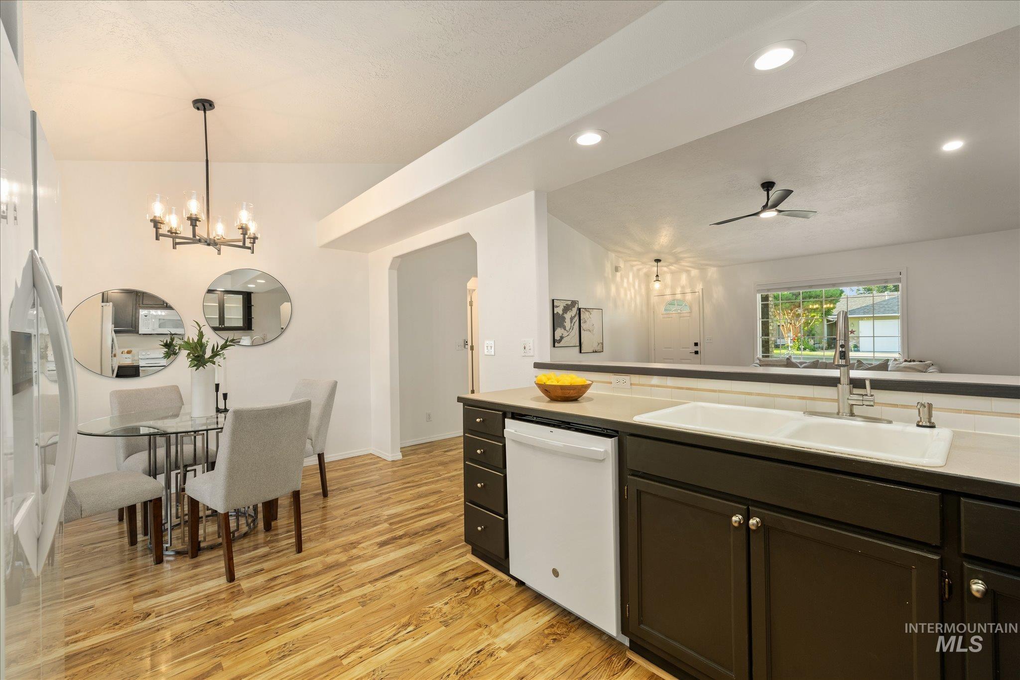13513 W Acorn St, Boise, Idaho 83713, 3 Bedrooms, 2 Bathrooms, Residential For Sale, Price $415,000, 98991791