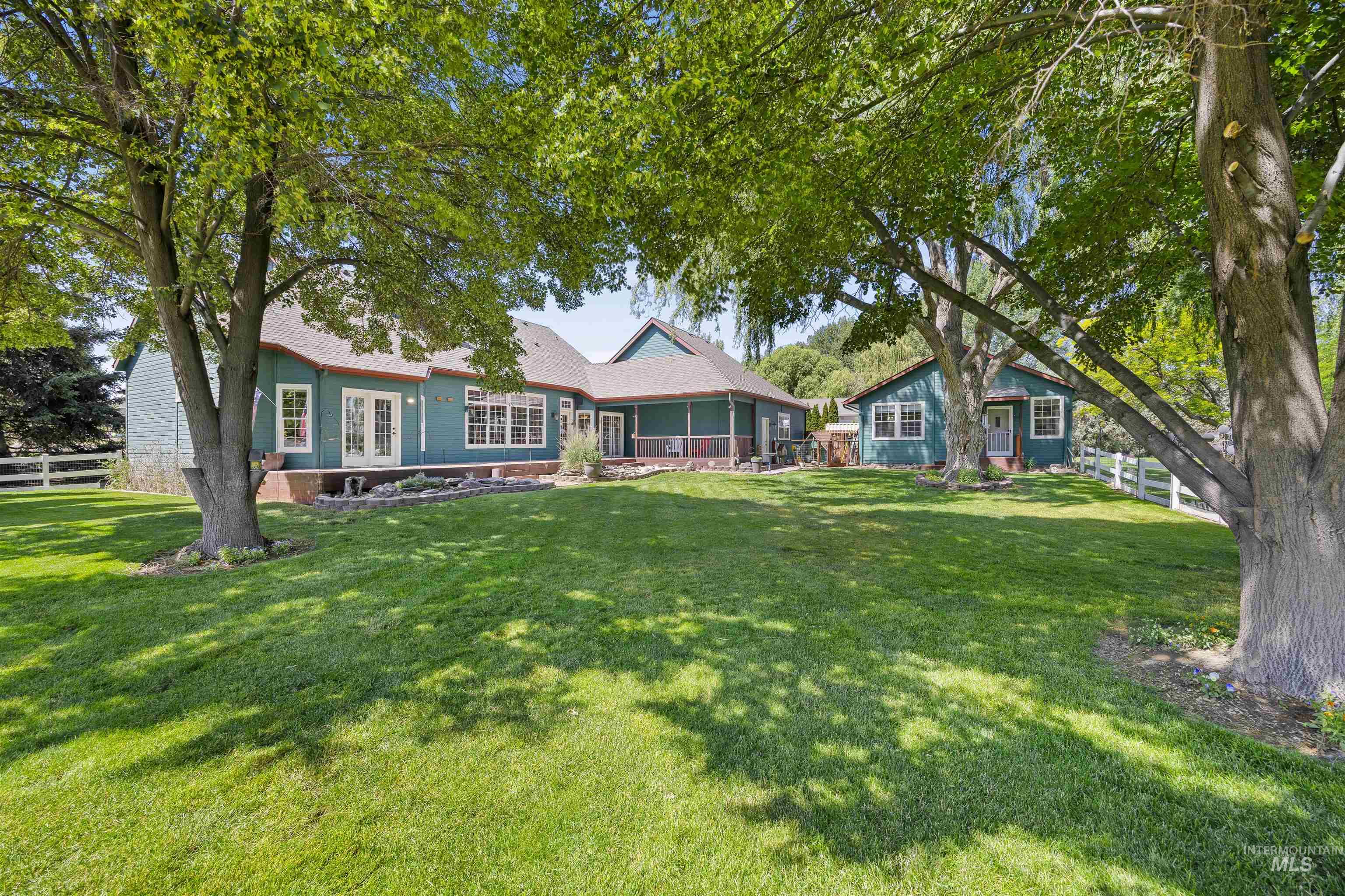 3716 North 2544 East, Twin Falls, Idaho 83301, 4 Bedrooms, 3 Bathrooms, Residential For Sale, Price $775,000,MLS 98991795