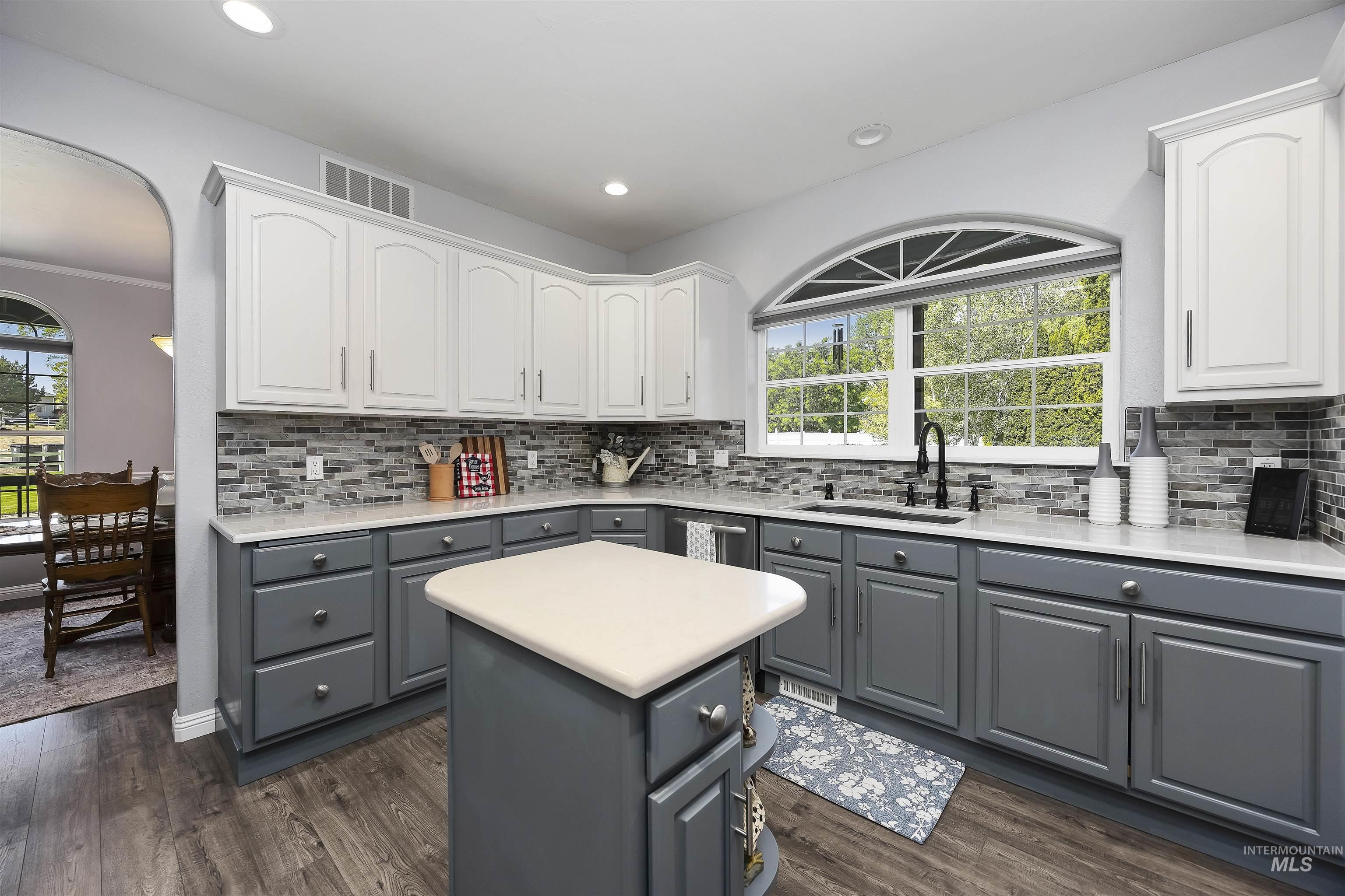 3716 North 2544 East, Twin Falls, Idaho 83301, 4 Bedrooms, 3 Bathrooms, Residential For Sale, Price $775,000,MLS 98991795