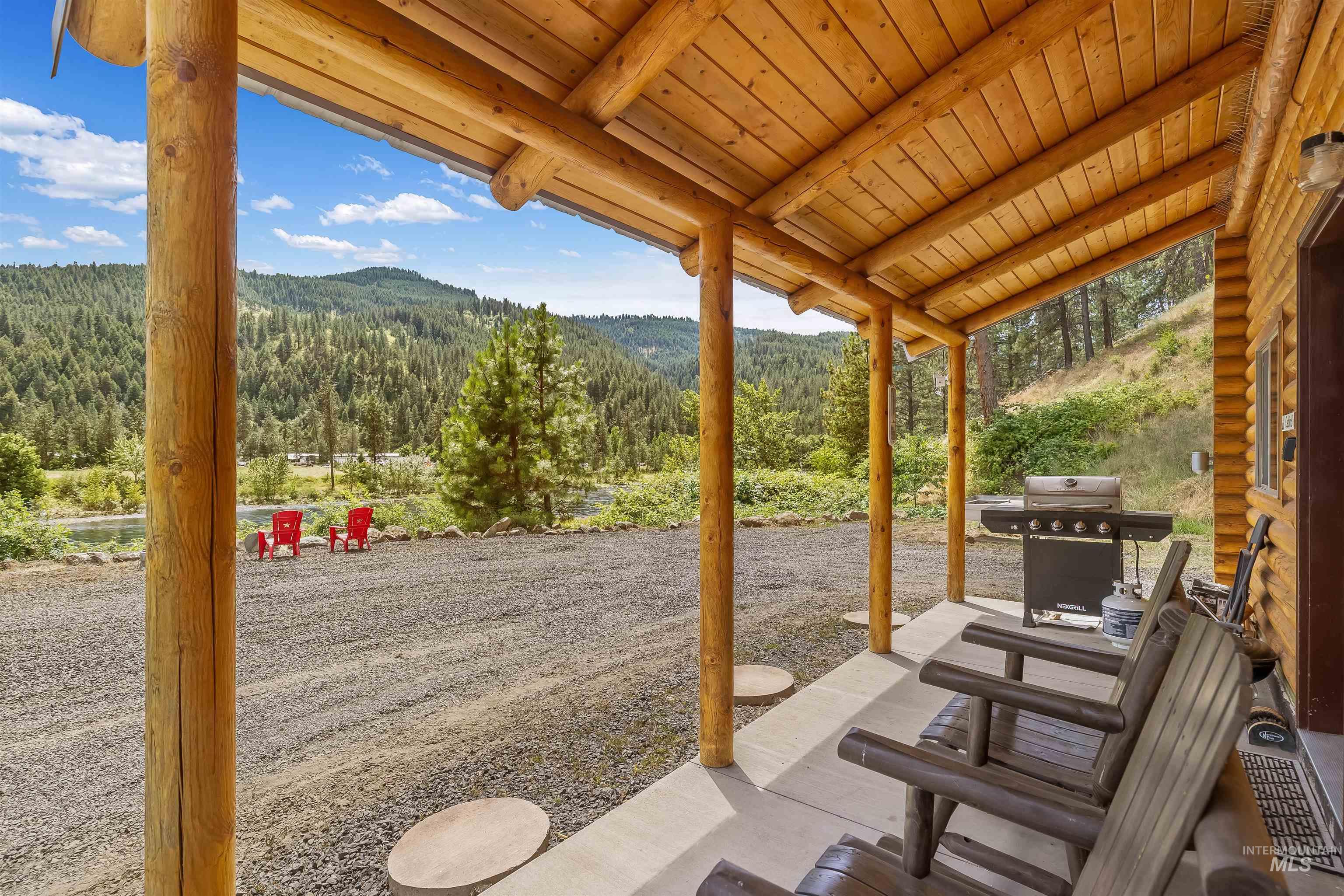 290 & 367 Trails End Dr, Ahsahka, Idaho 83520, 1 Bedroom, 1 Bathroom, Residential Income For Sale, Price $1,700,000, 98991797
