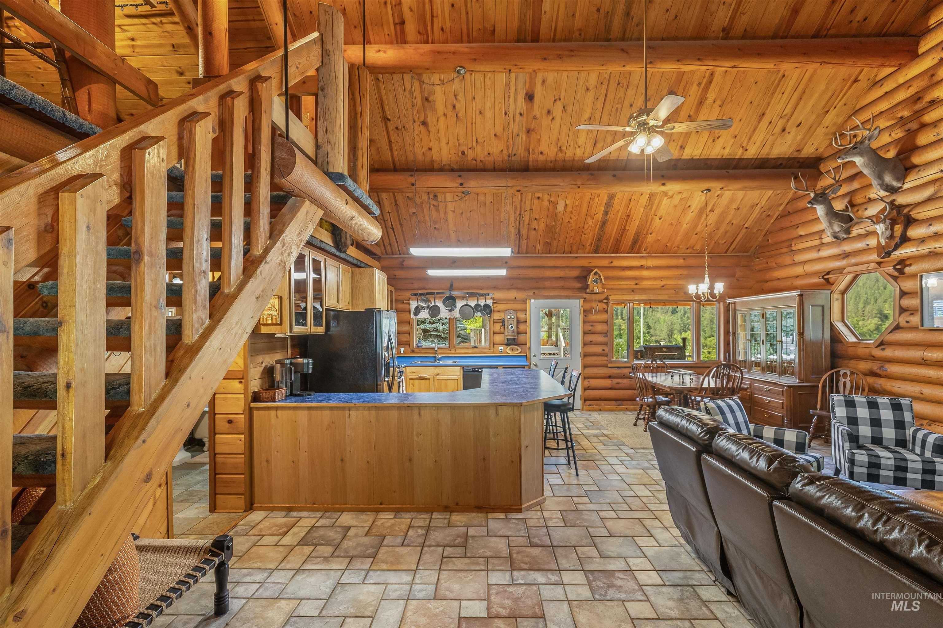 290 & 367 Trails End Dr, Ahsahka, Idaho 83520, 1 Bedroom, 1 Bathroom, Residential Income For Sale, Price $1,700,000, 98991797