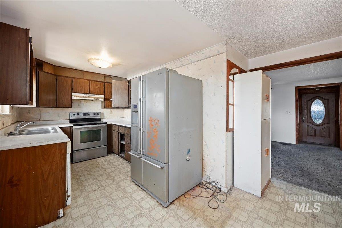 526 W Avenue E # J, Jerome, Idaho 83338-2914, 3 Bedrooms, 2 Bathrooms, Residential For Sale, Price $289,900, 98991798