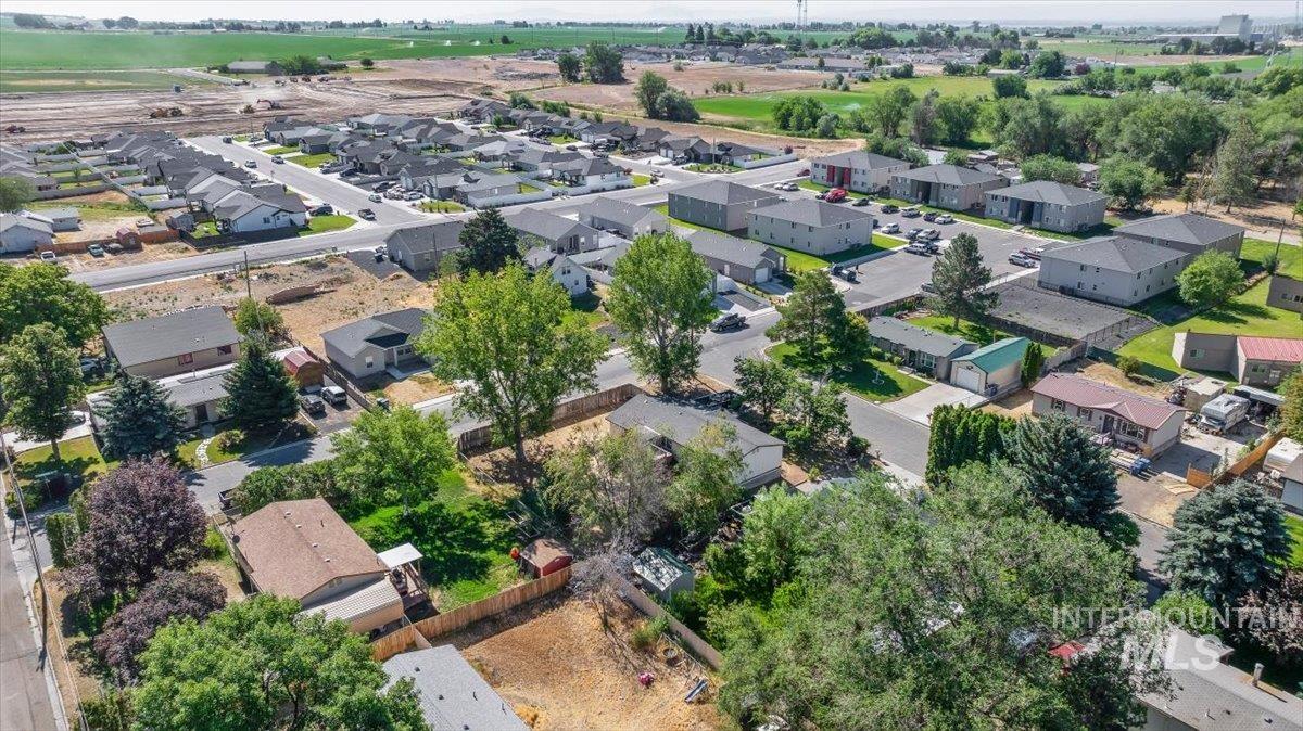 526 W Avenue E # J, Jerome, Idaho 83338-2914, 3 Bedrooms, 2 Bathrooms, Residential For Sale, Price $289,900, 98991798