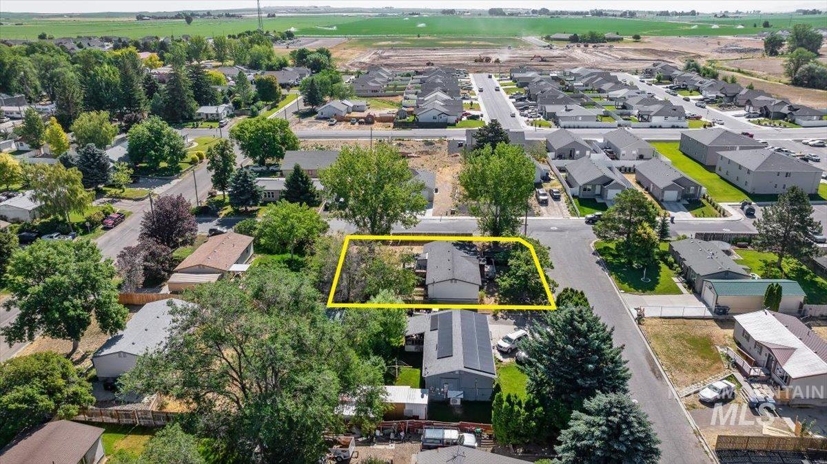 526 W Avenue E # J, Jerome, Idaho 83338-2914, 3 Bedrooms, 2 Bathrooms, Residential For Sale, Price $289,900, 98991798