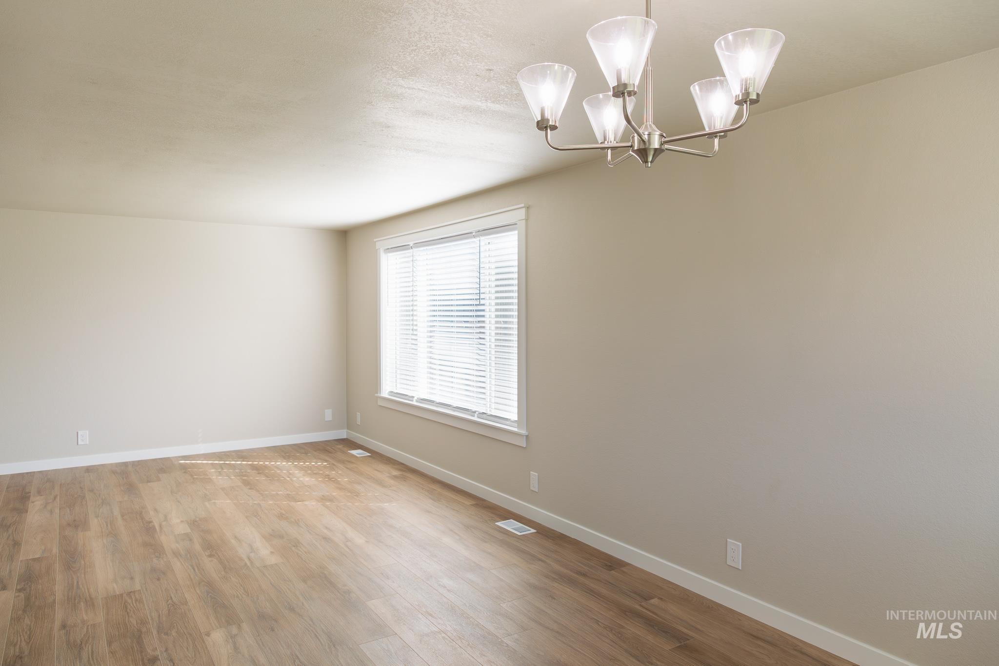 1366 Arata Way, Ontario, Oregon 97914, 3 Bedrooms, 2 Bathrooms, Rental For Rent, Price $2,495,MLS 98991800