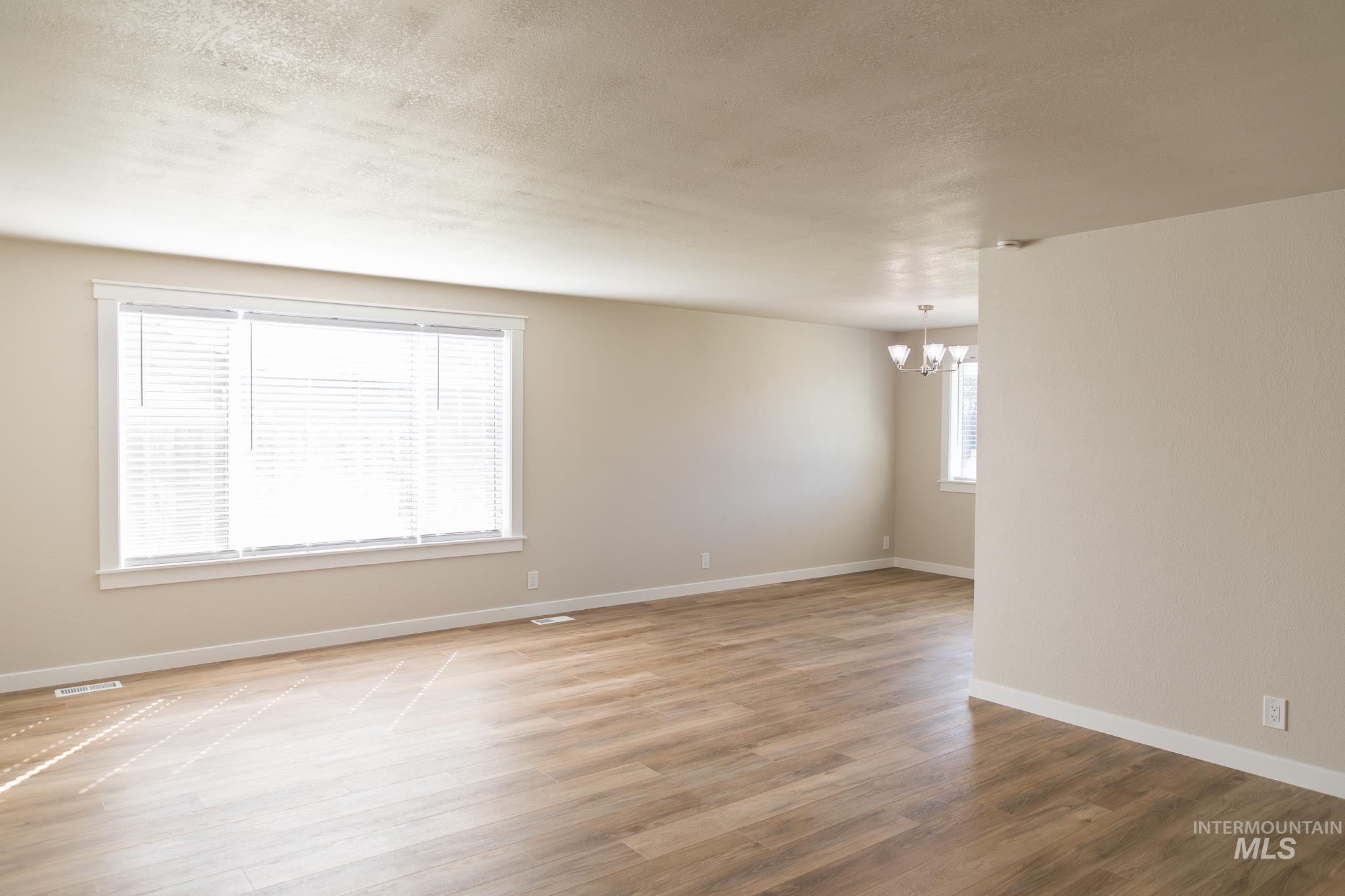 1366 Arata Way, Ontario, Oregon 97914, 3 Bedrooms, 2 Bathrooms, Rental For Rent, Price $2,495,MLS 98991800