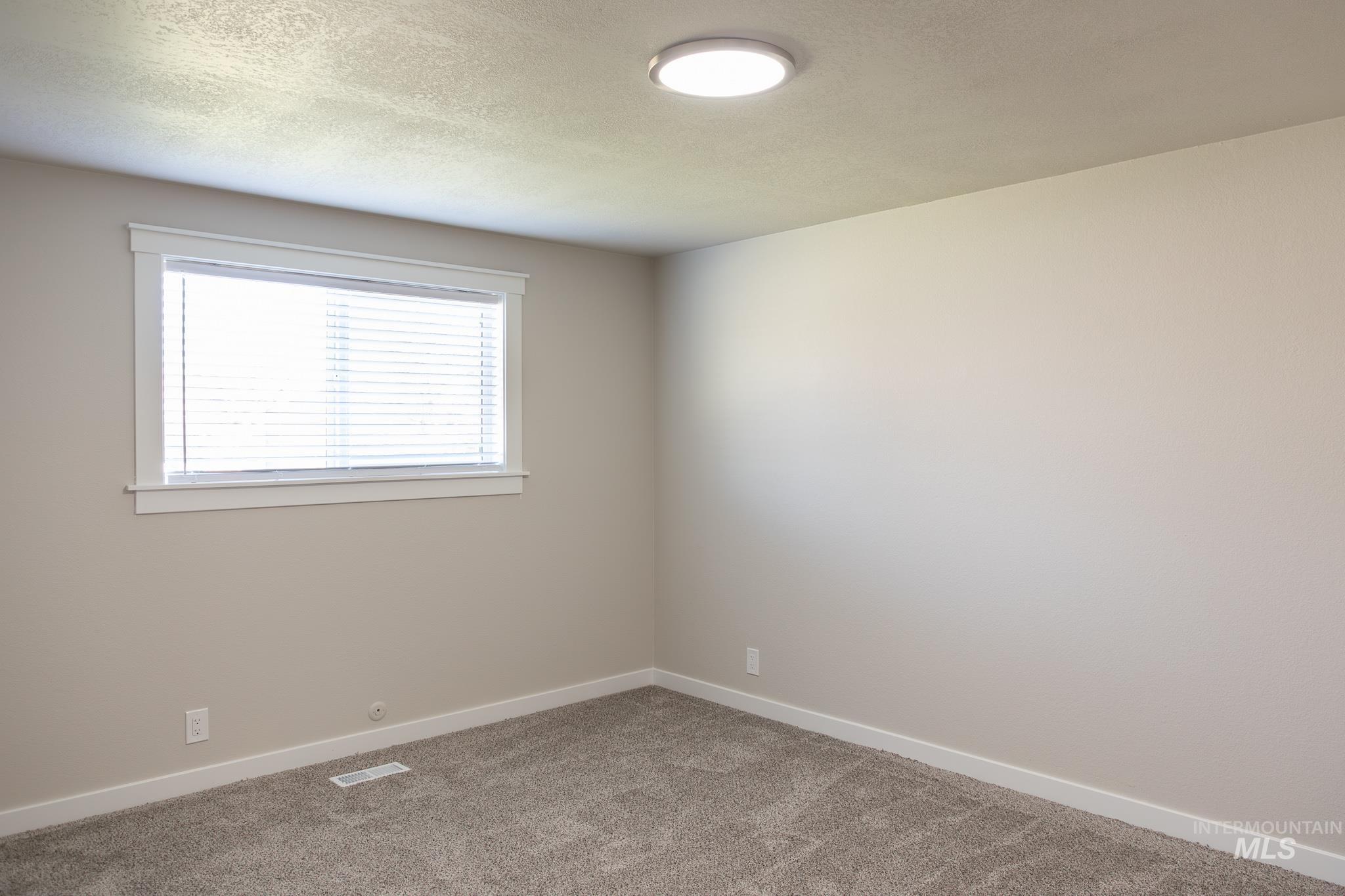 1366 Arata Way, Ontario, Oregon 97914, 3 Bedrooms, 2 Bathrooms, Rental For Rent, Price $2,495,MLS 98991800