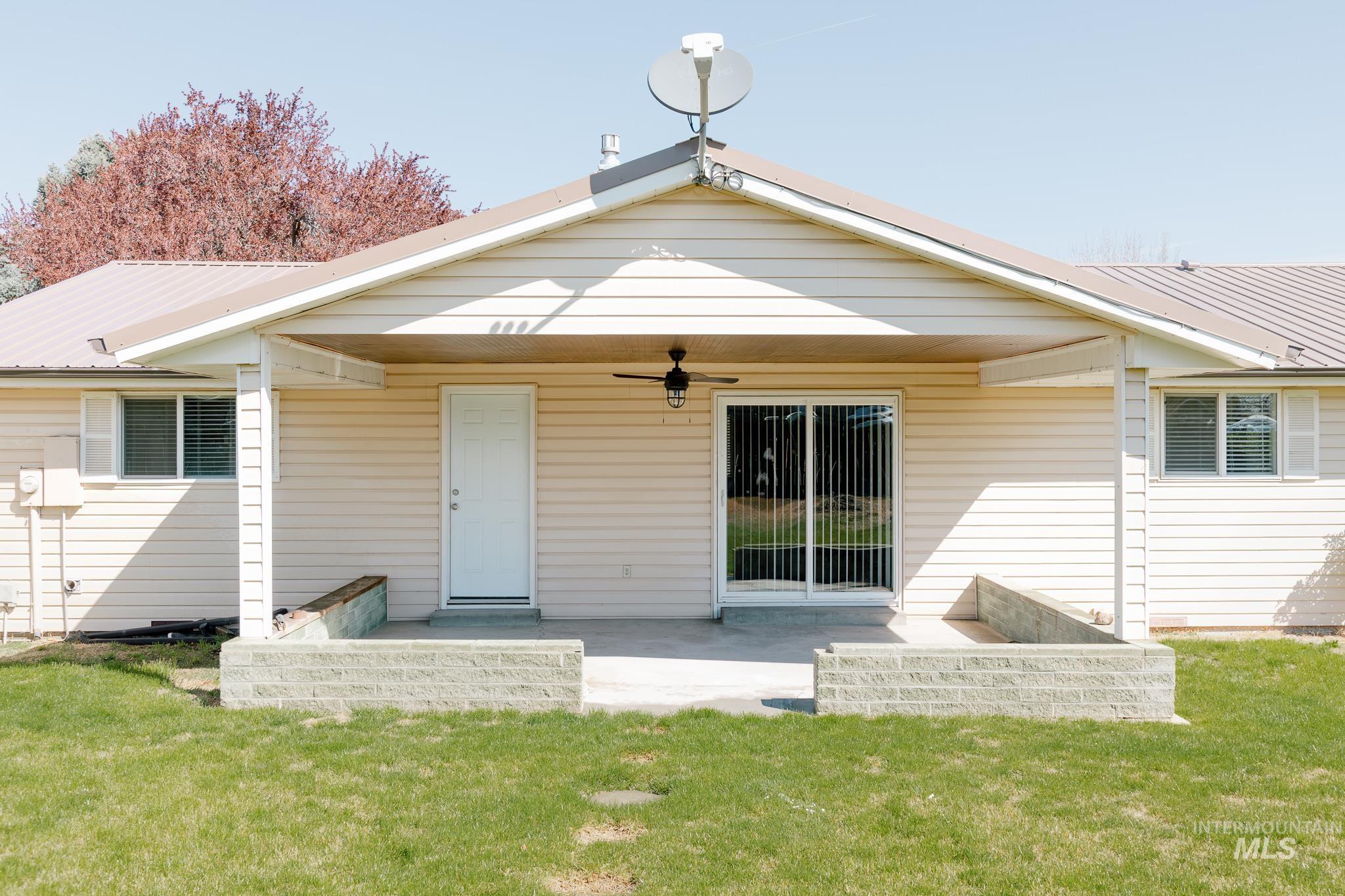 1366 Arata Way, Ontario, Oregon 97914, 3 Bedrooms, 2 Bathrooms, Rental For Rent, Price $2,495,MLS 98991800