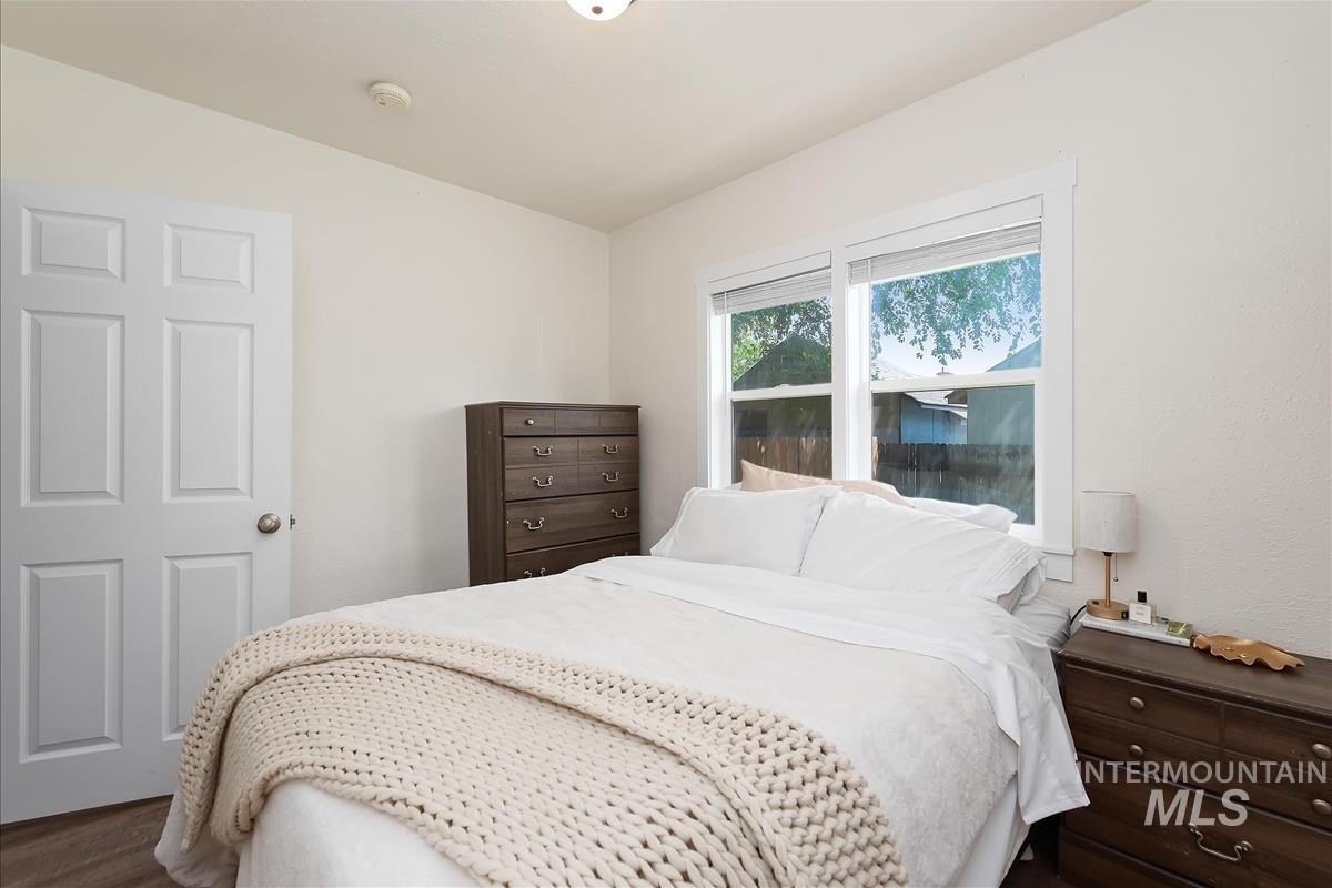 120 S Nectarine St, Nampa, Idaho 83686, 2 Bedrooms, 1 Bathroom, Residential For Sale, Price $319,500, 98991801