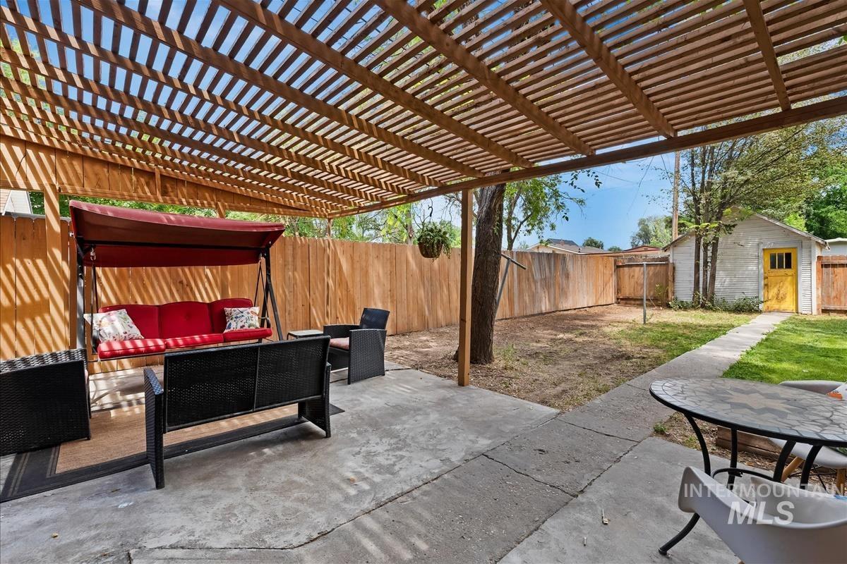 120 S Nectarine St, Nampa, Idaho 83686, 2 Bedrooms, 1 Bathroom, Residential For Sale, Price $319,500, 98991801
