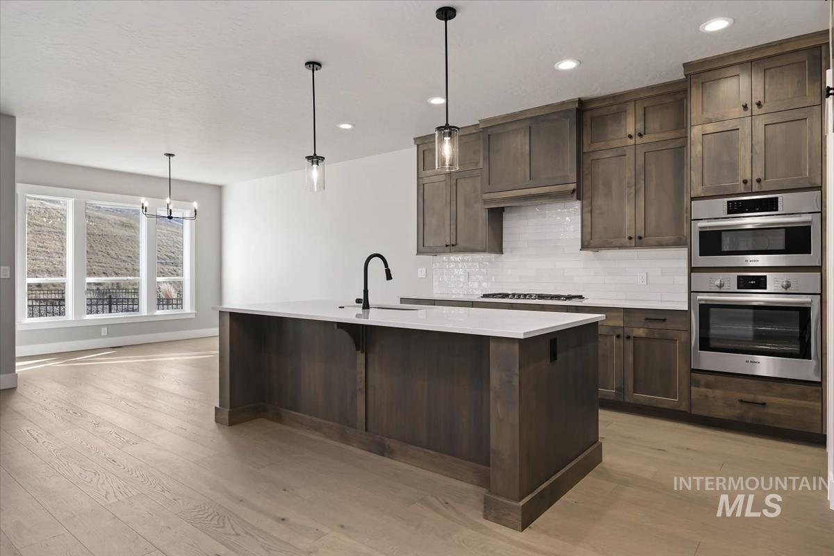 11945 S Besra Ln., Kuna, Idaho 83634, 4 Bedrooms, 2 Bathrooms, Residential For Sale, Price $629,880,MLS 98991805