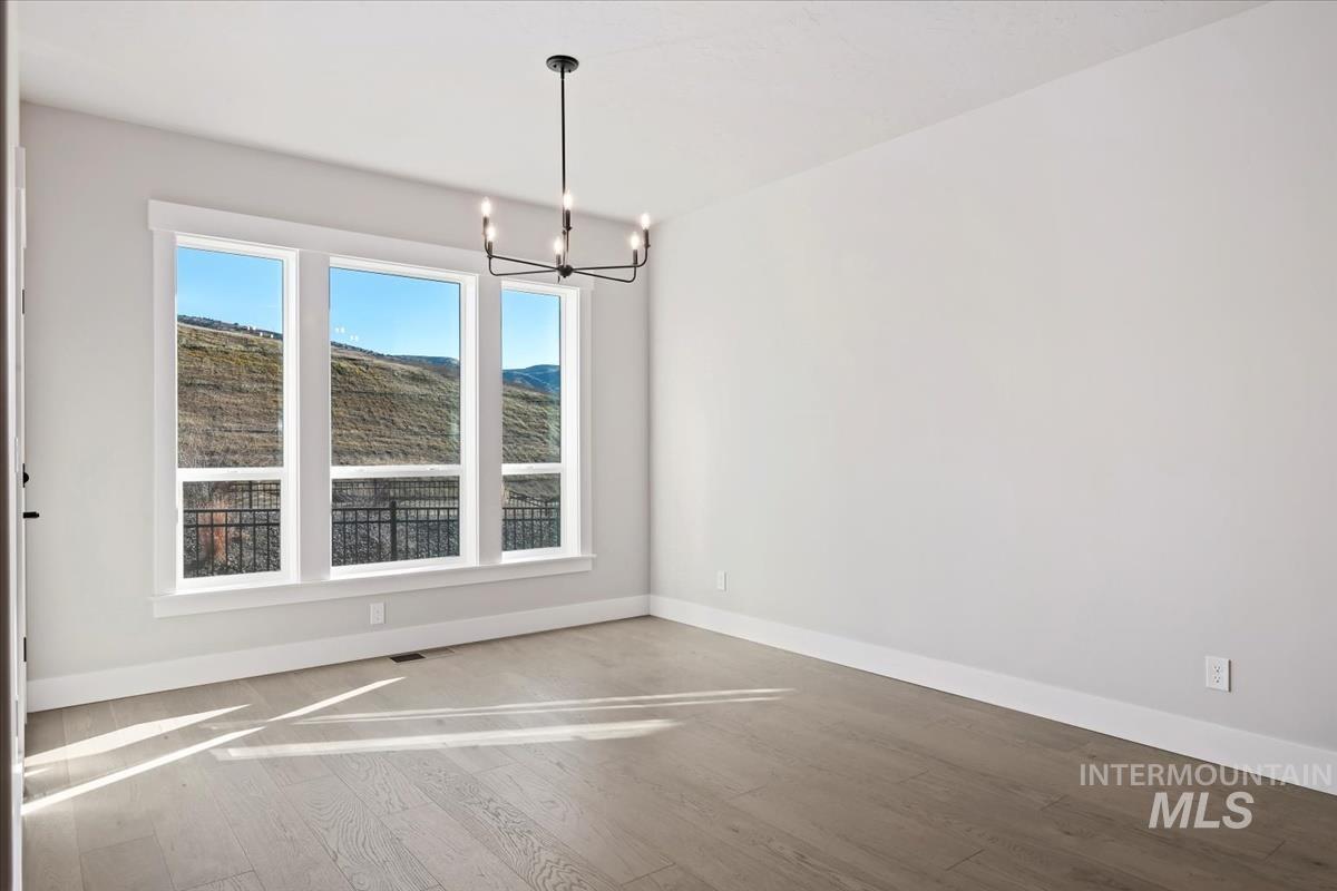 11945 S Besra Ln., Kuna, Idaho 83634, 4 Bedrooms, 2 Bathrooms, Residential For Sale, Price $629,880,MLS 98991805