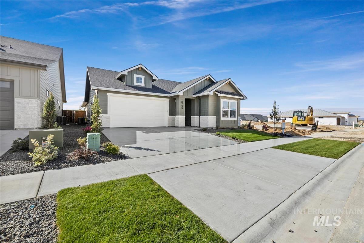 11945 S Besra Ln., Kuna, Idaho 83634-0000, 3 Bedrooms, 2 Bathrooms, Residential For Sale, Price $629,880,MLS 98991805