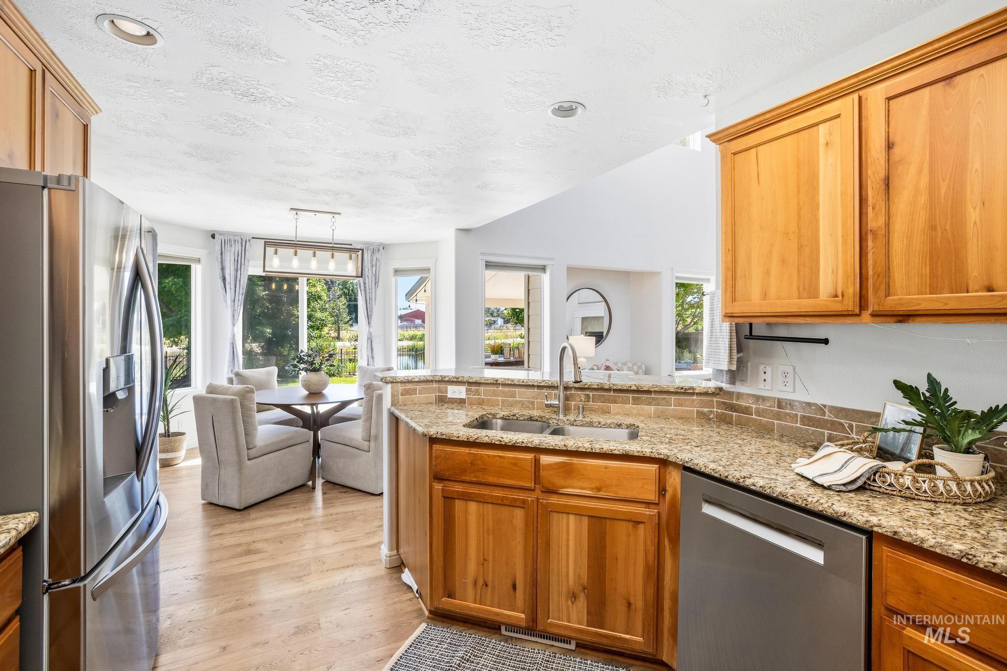 11497 W Celestial Dr, Star, Idaho 83669, 3 Bedrooms, 2.5 Bathrooms, Residential For Sale, Price $599,900,MLS 98991806
