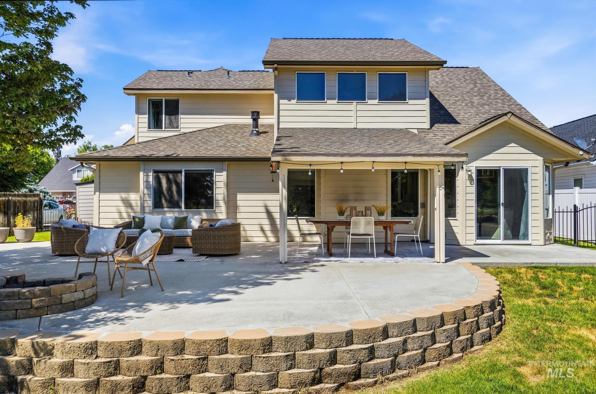 11497 W Celestial Dr, Star, Idaho 83669, 3 Bedrooms, 2.5 Bathrooms, Residential For Sale, Price $599,900,MLS 98991806