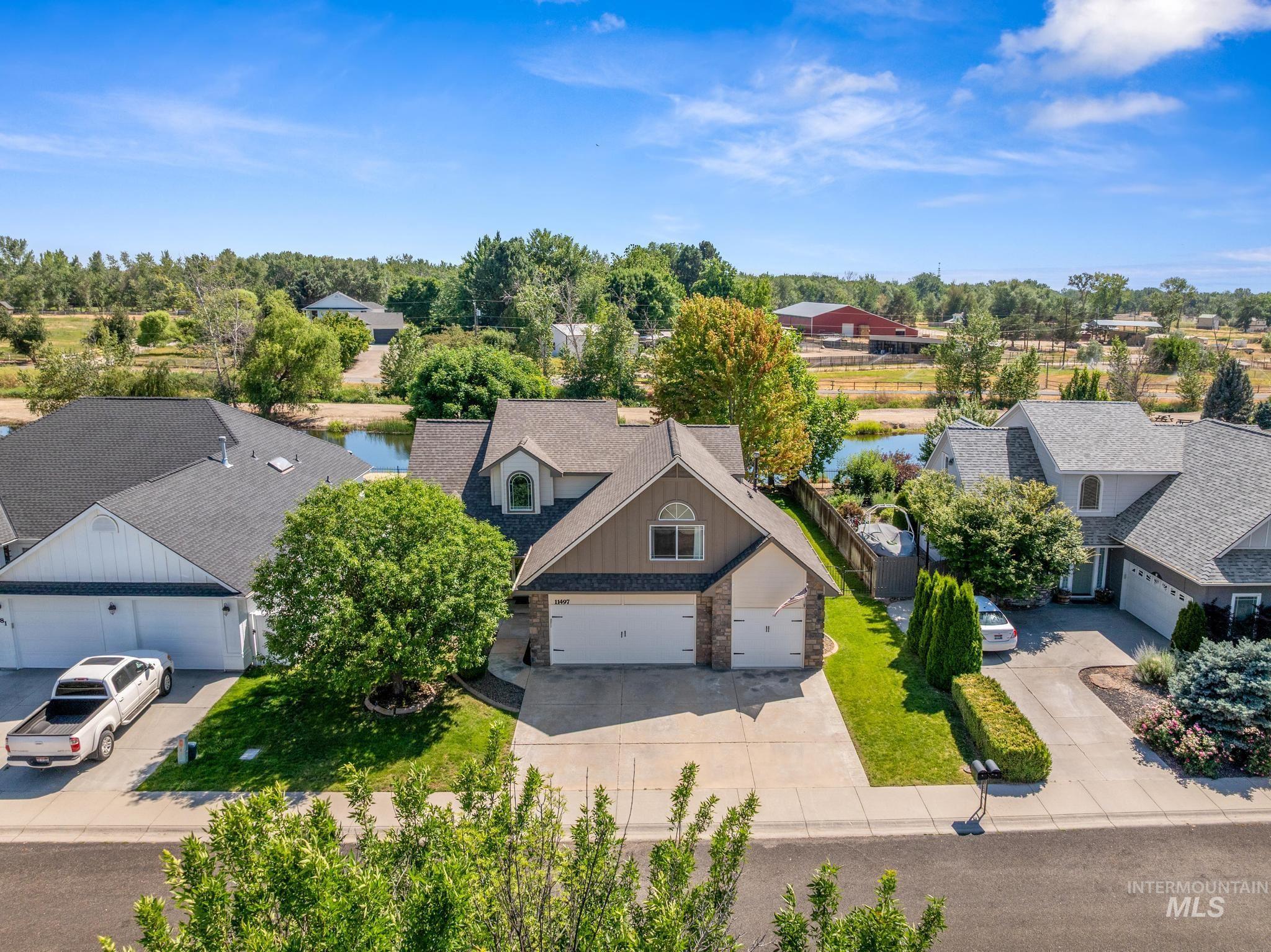 11497 W Celestial Dr, Star, Idaho 83669, 3 Bedrooms, 2.5 Bathrooms, Residential For Sale, Price $599,900,MLS 98991806