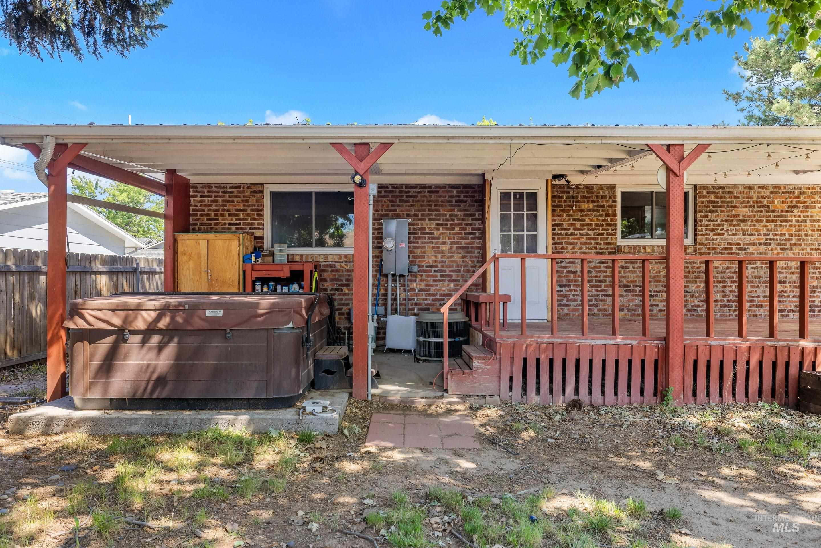8941 W Donnybrook Dr, Boise, Idaho 83709, 3 Bedrooms, 2 Bathrooms, Residential For Sale, Price $389,900, 98991807