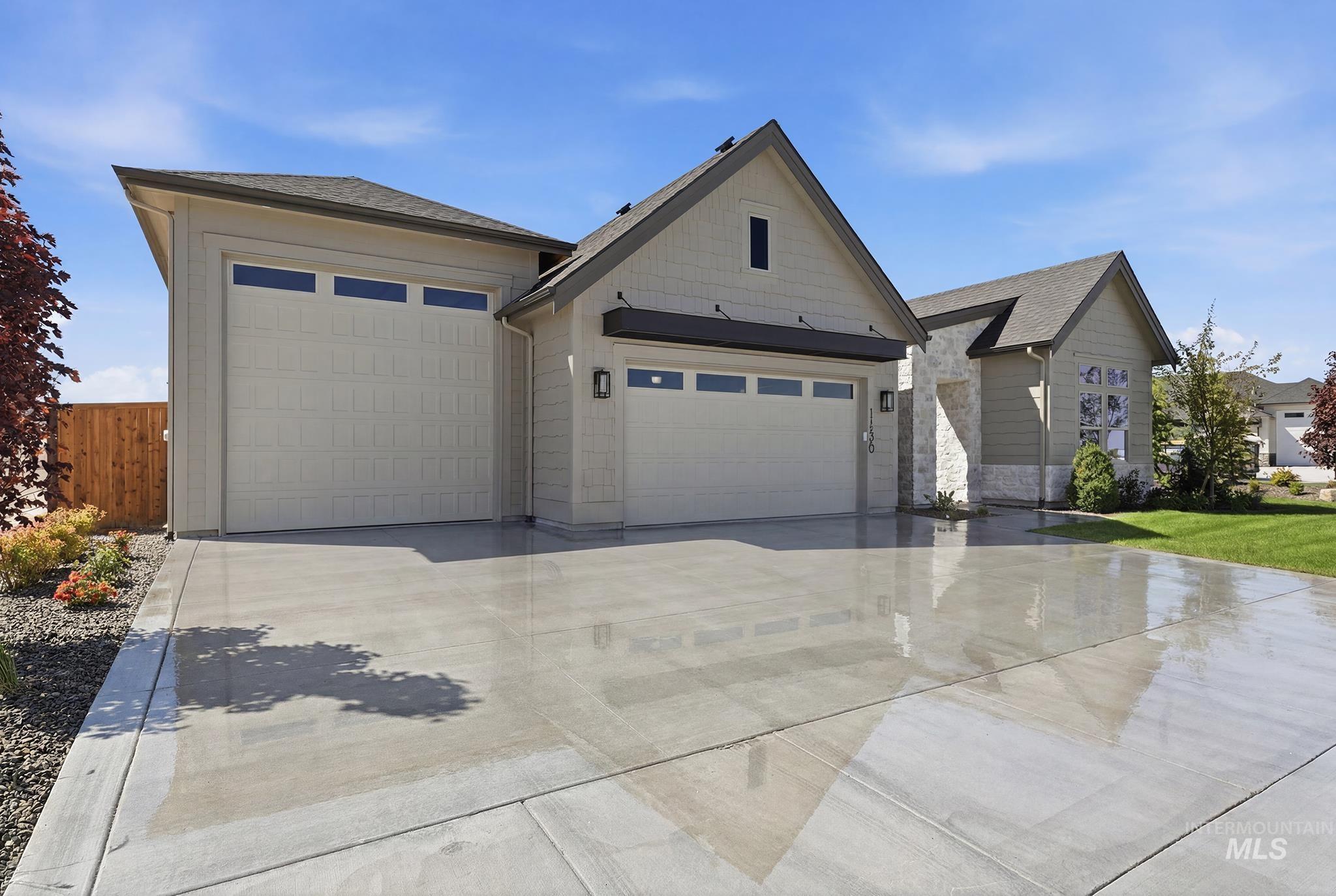6484 W Carnock Dr, Eagle, Idaho 83616, 3 Bedrooms, 3 Bathrooms, Residential For Sale, Price $874,900,MLS 98991812