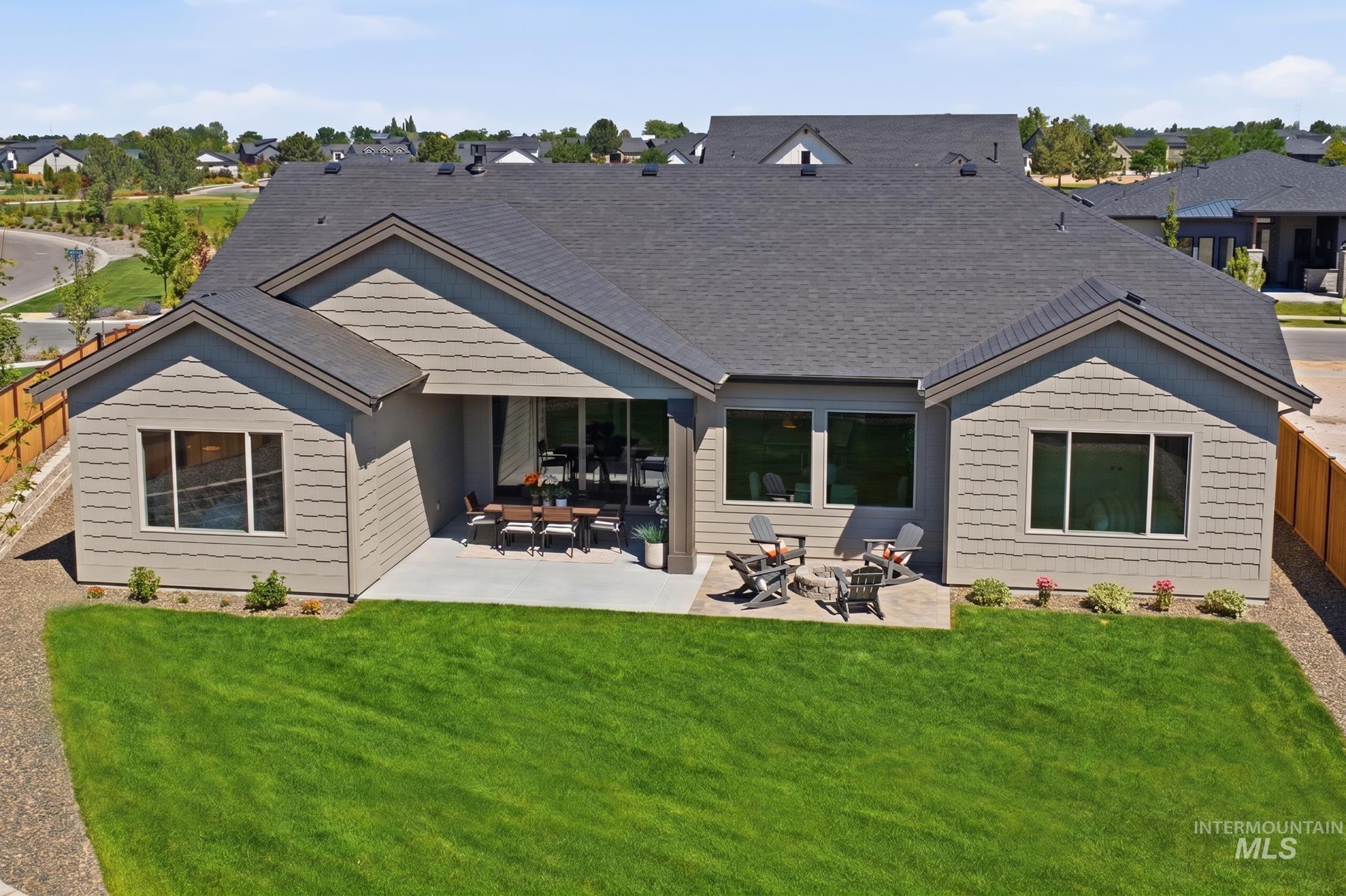 6484 W Carnock Dr, Eagle, Idaho 83616, 3 Bedrooms, 3 Bathrooms, Residential For Sale, Price $874,900,MLS 98991812