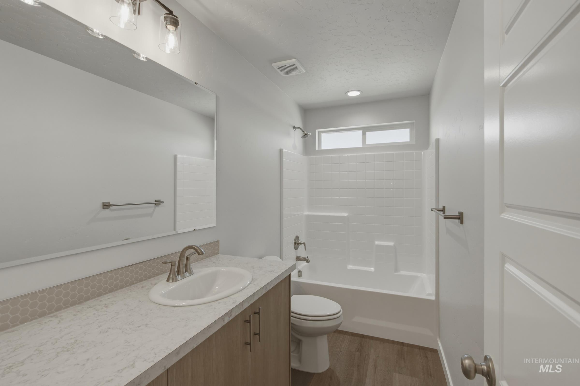 7284 W Trumbull Ct, Eagle, Idaho 83616, 4 Bedrooms, 2.5 Bathrooms, Residential For Sale, Price $654,990,MLS 98991814