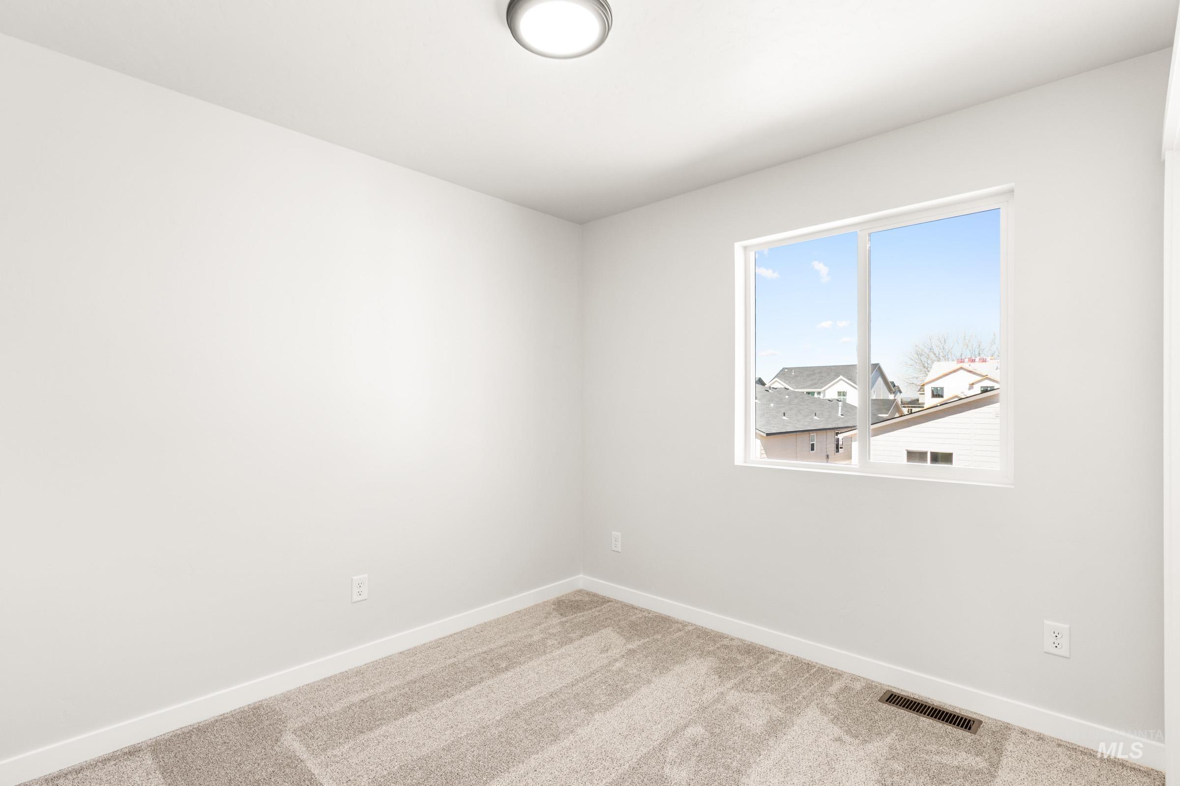 7434 W Trumbull Ct, Eagle, Idaho 83616, 3 Bedrooms, 2.5 Bathrooms, Residential For Sale, Price $498,990,MLS 98991816
