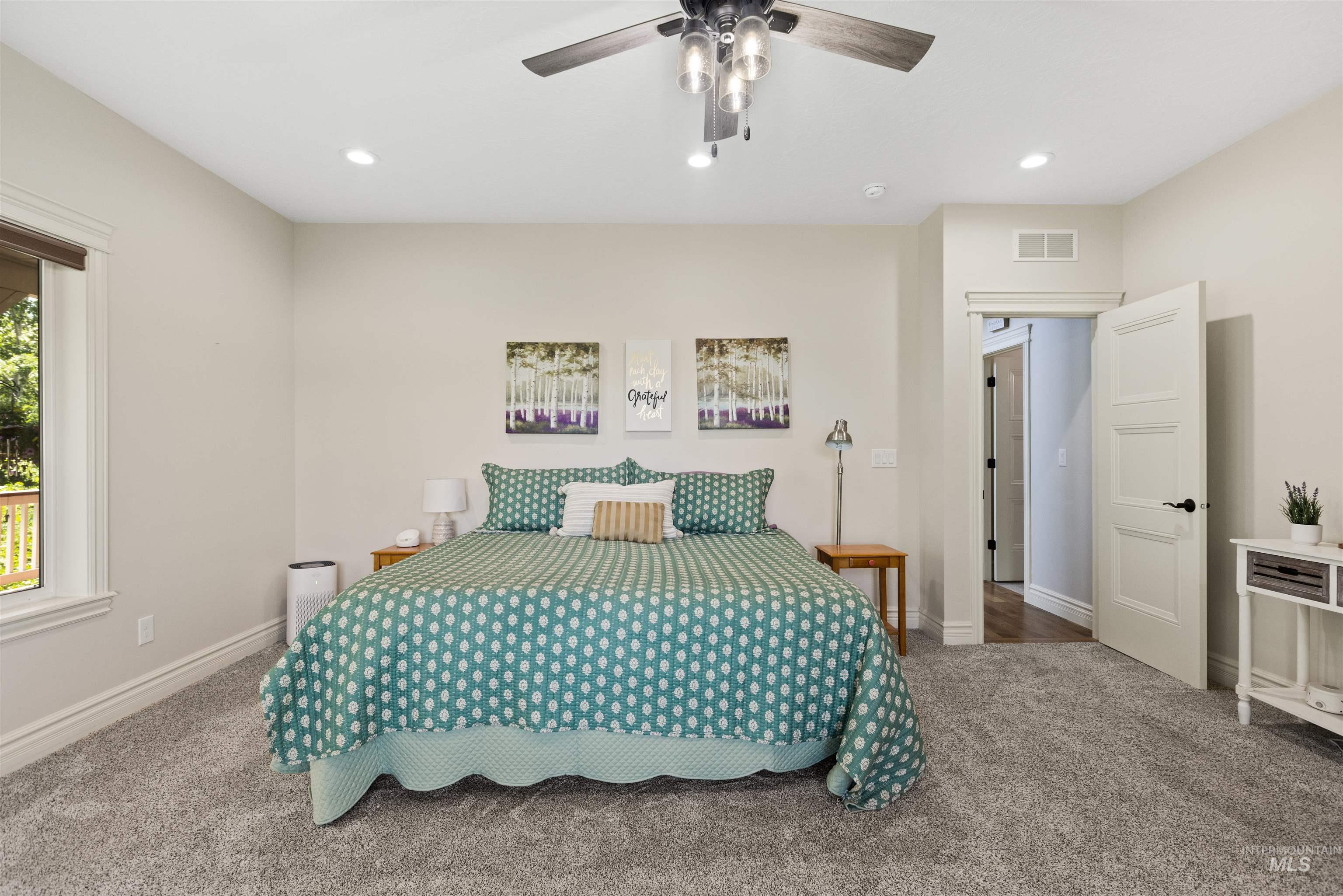 402 Loma Alta Ave, Caldwell, Idaho 83605, 4 Bedrooms, 2.5 Bathrooms, Residential For Sale, Price $819,000,MLS 98991817