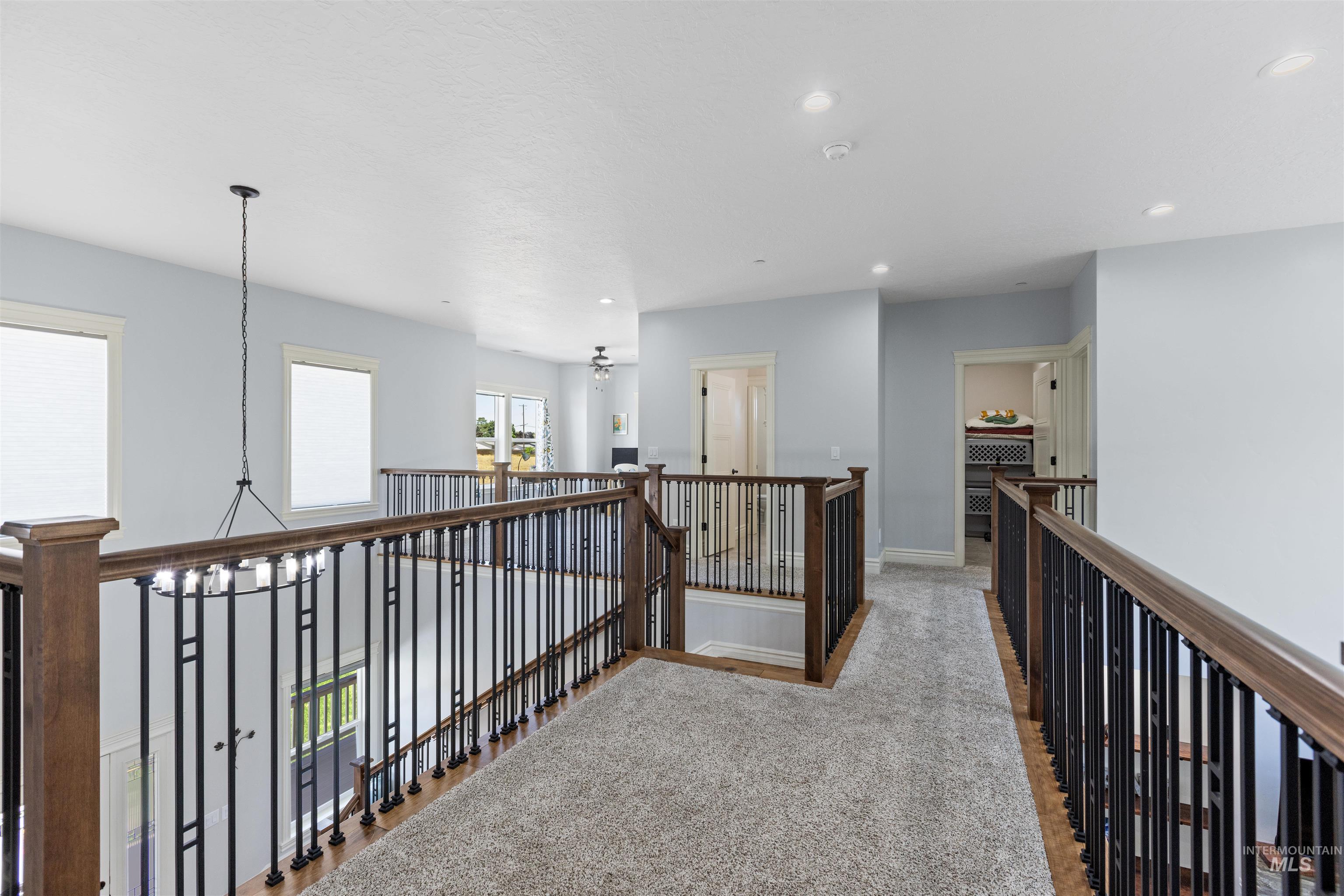 402 Loma Alta Ave, Caldwell, Idaho 83605, 4 Bedrooms, 2.5 Bathrooms, Residential For Sale, Price $819,000,MLS 98991817